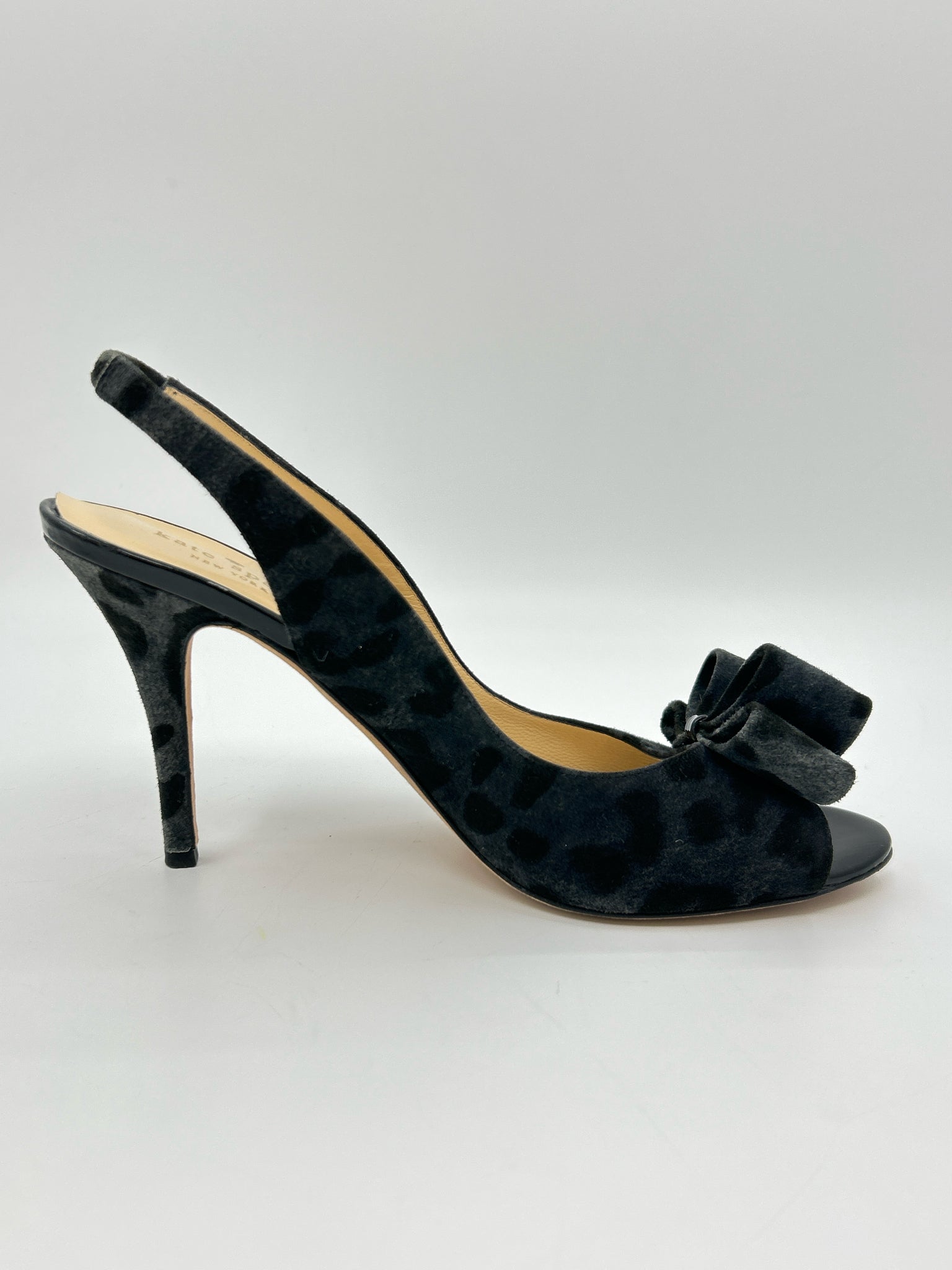 KATE SPADE Size 8.5B Grey & Black Women Sandal