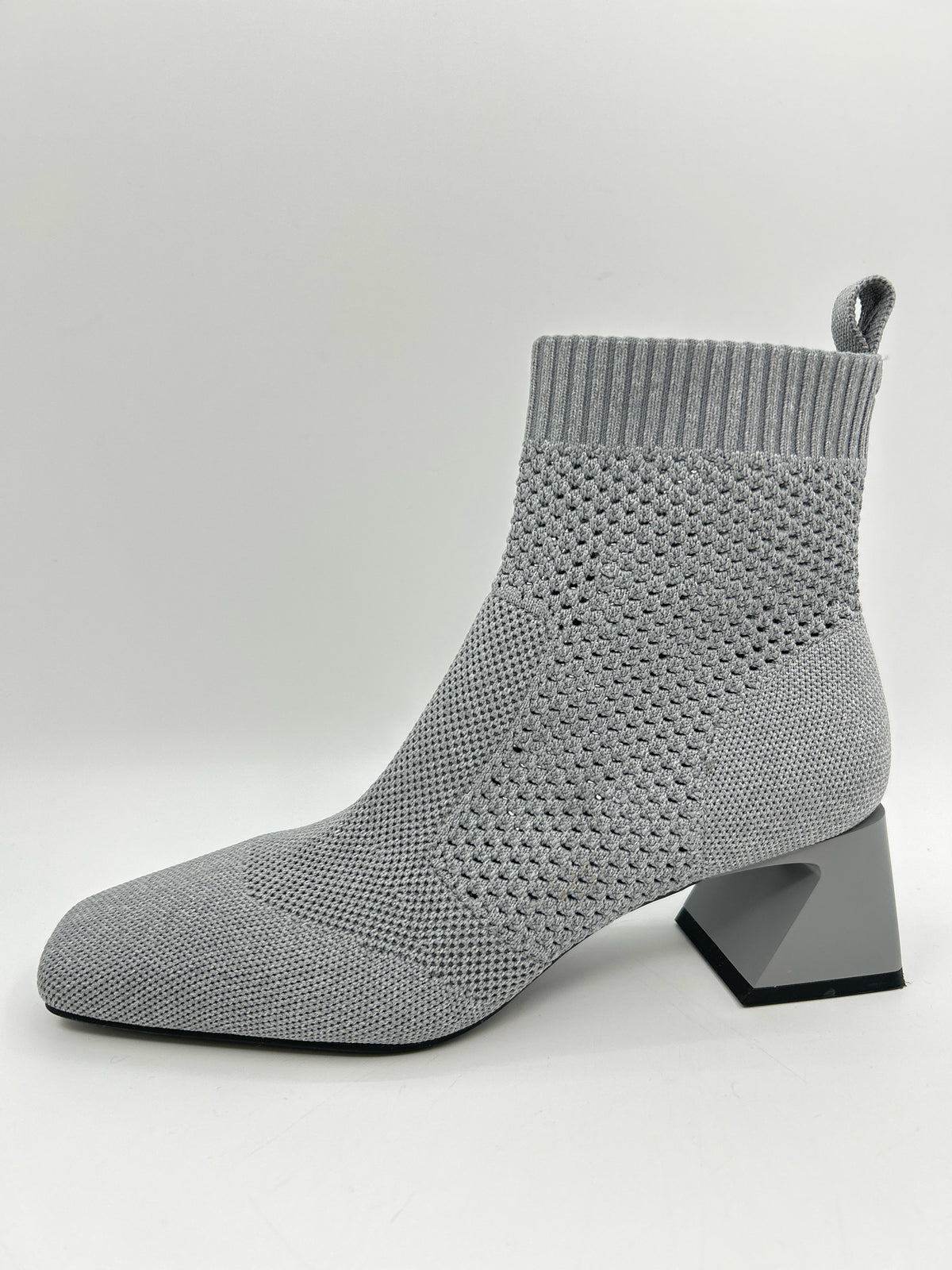 VIVAIA Size 40 Gray Women Booties