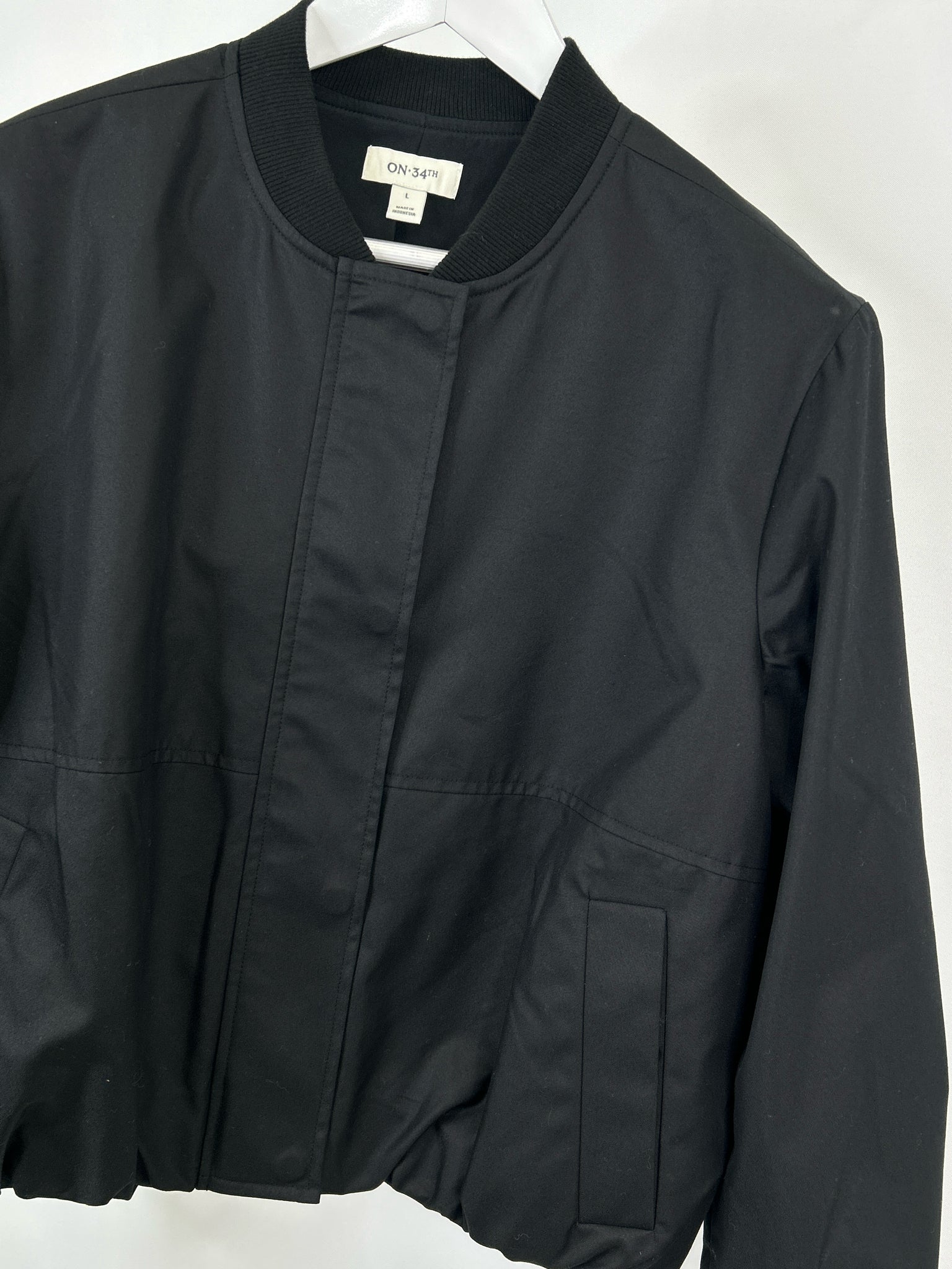 On 34TH Size L Black Women Jacket NWT