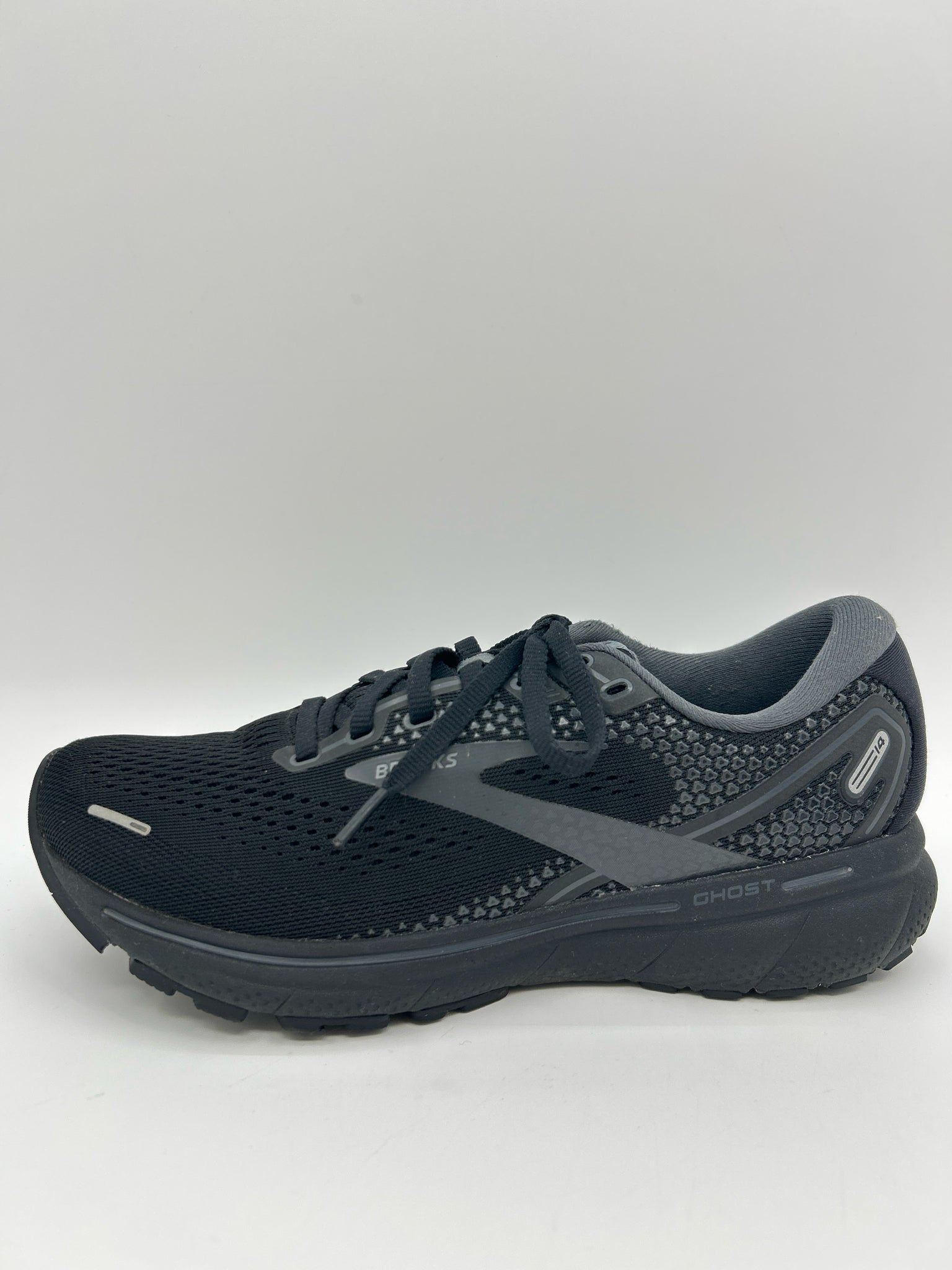 BROOKS Size 8.5B Black Women Sneakers