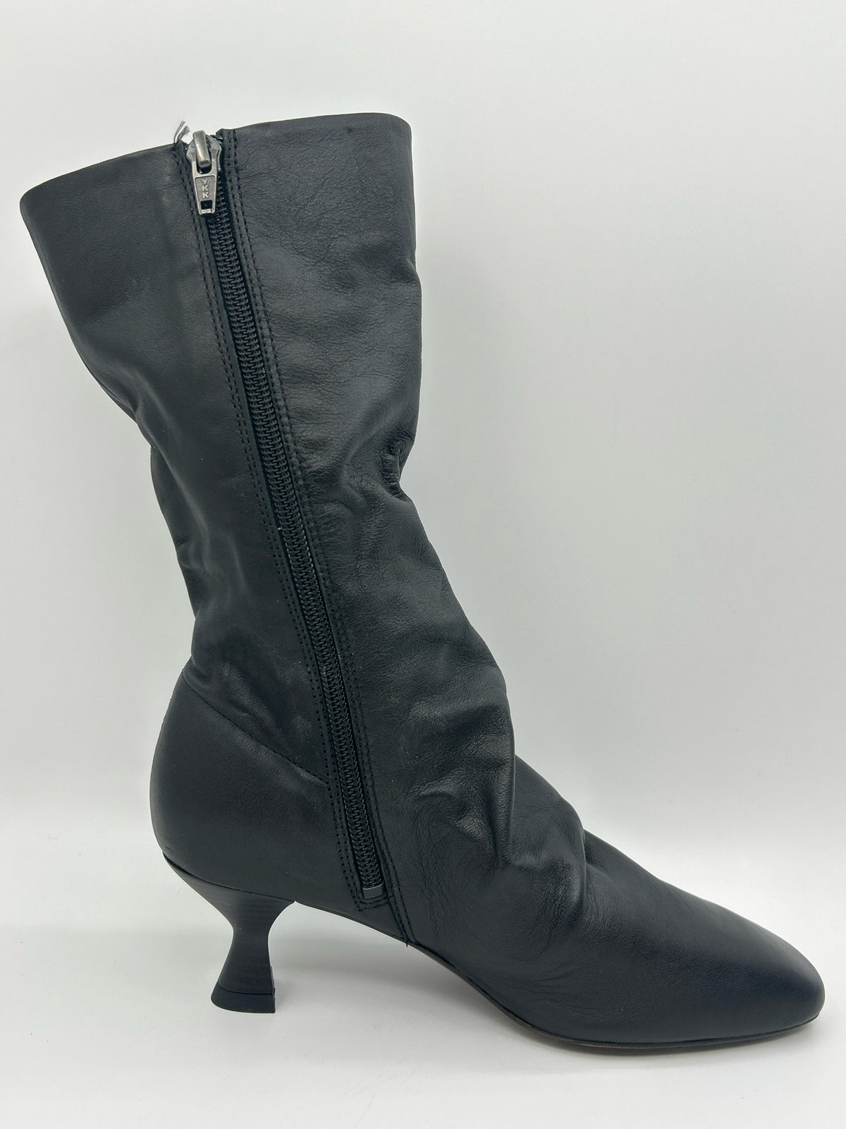 FREE PEOPLE Size 36 Black Women Booties