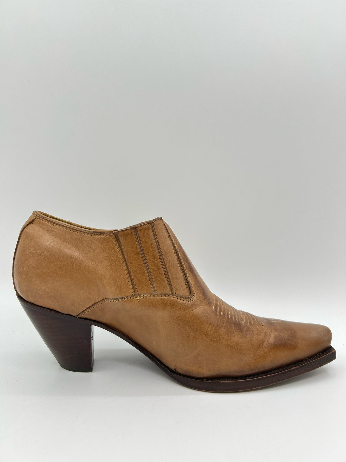 LUCCHESE Size 7B Beige Women Booties