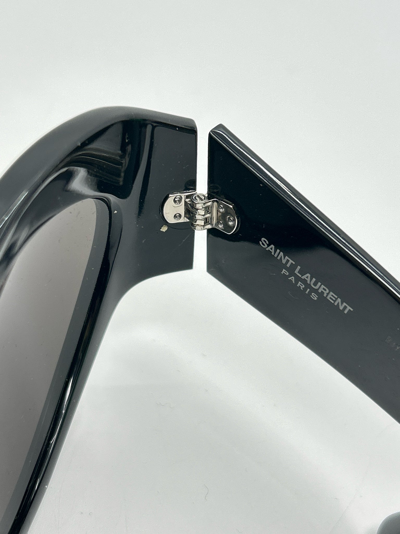 SAINT LAURENT Black Sunglasses