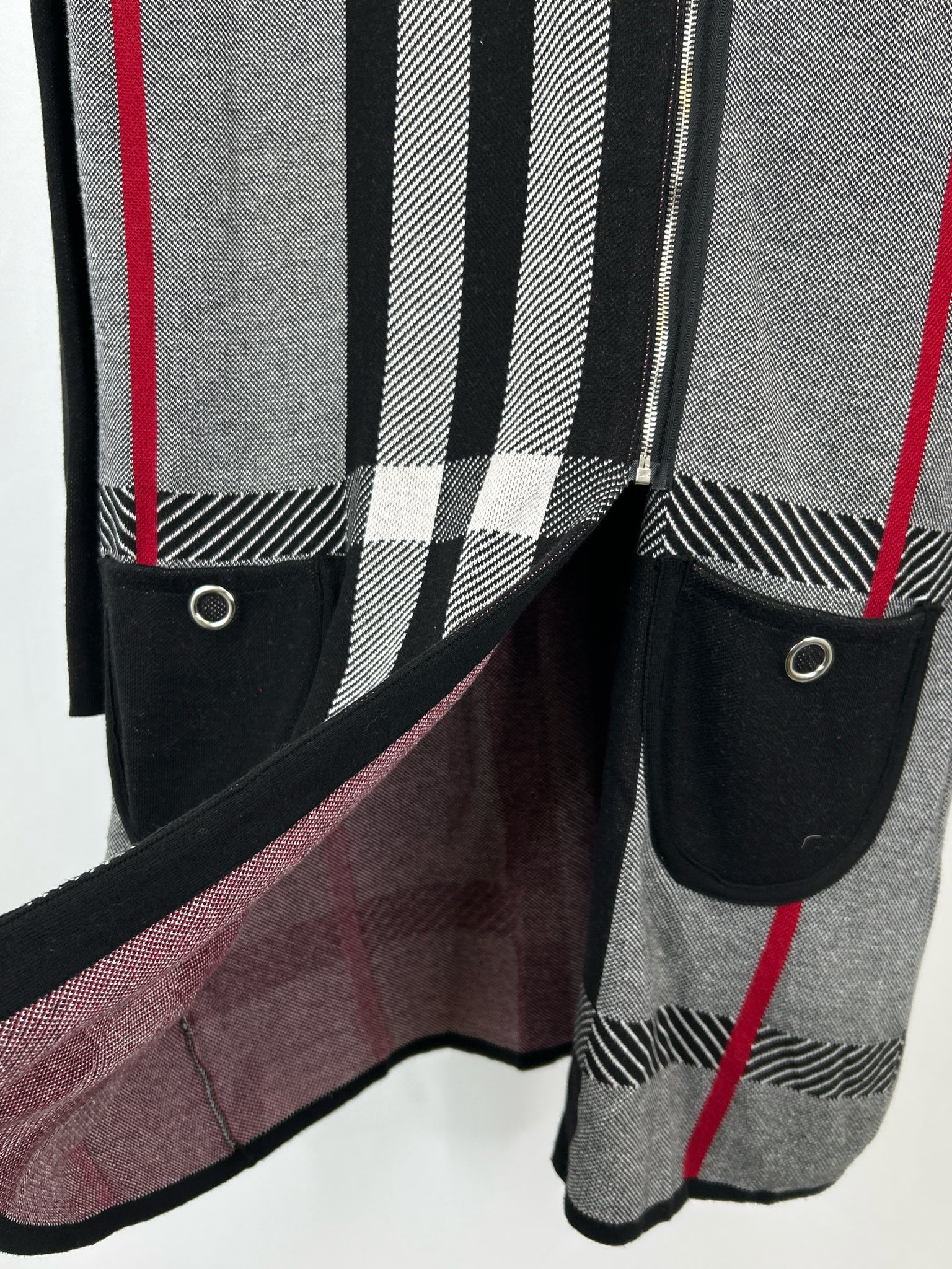 ANGEL APPAREL Size L black and red Women Cardigan