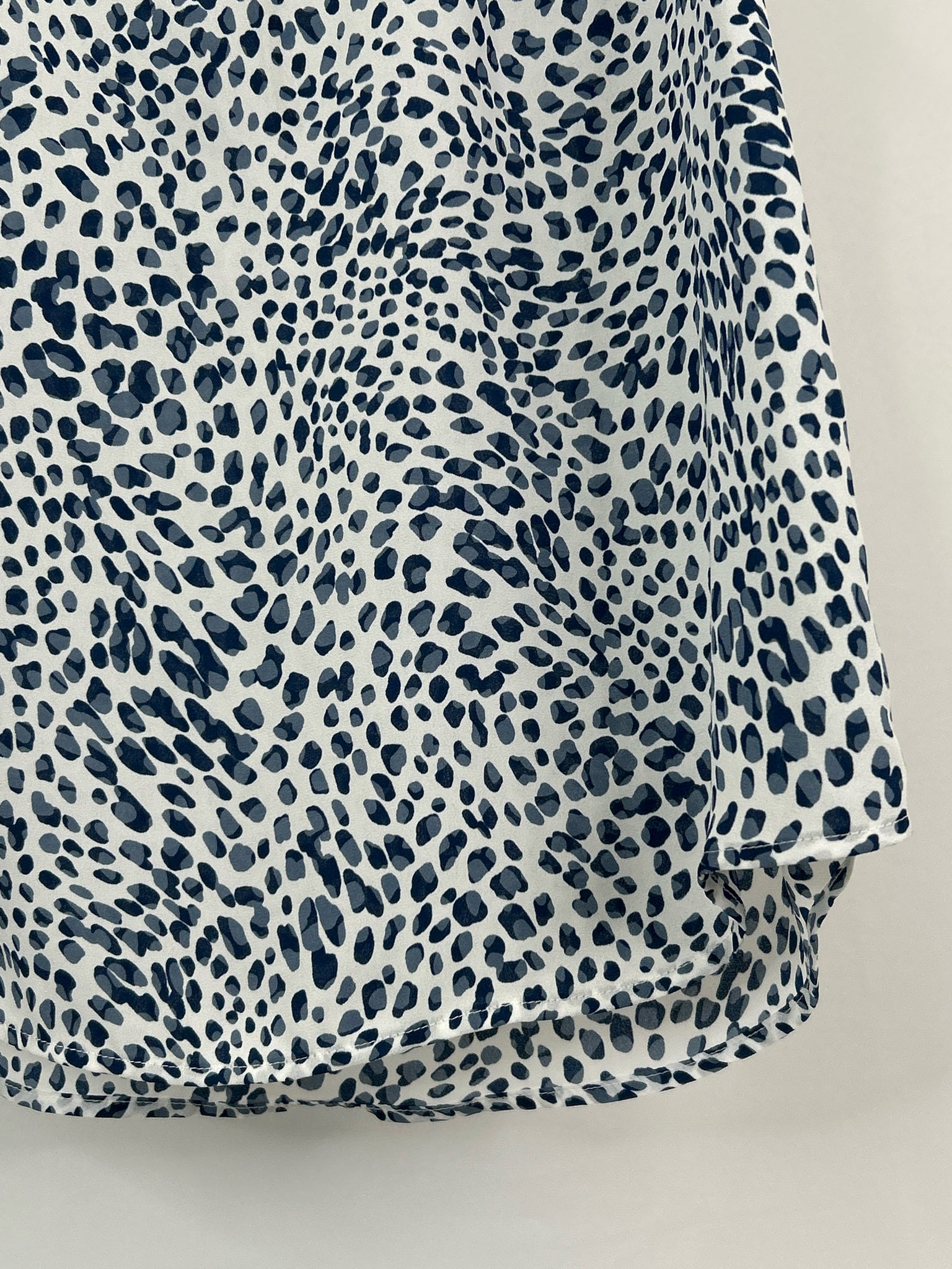 CABI Size S BLUE & WHITE Women Top