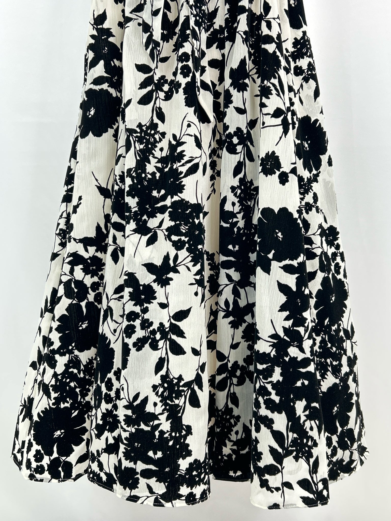 Alex Marie Size 14 White and black Women Dress