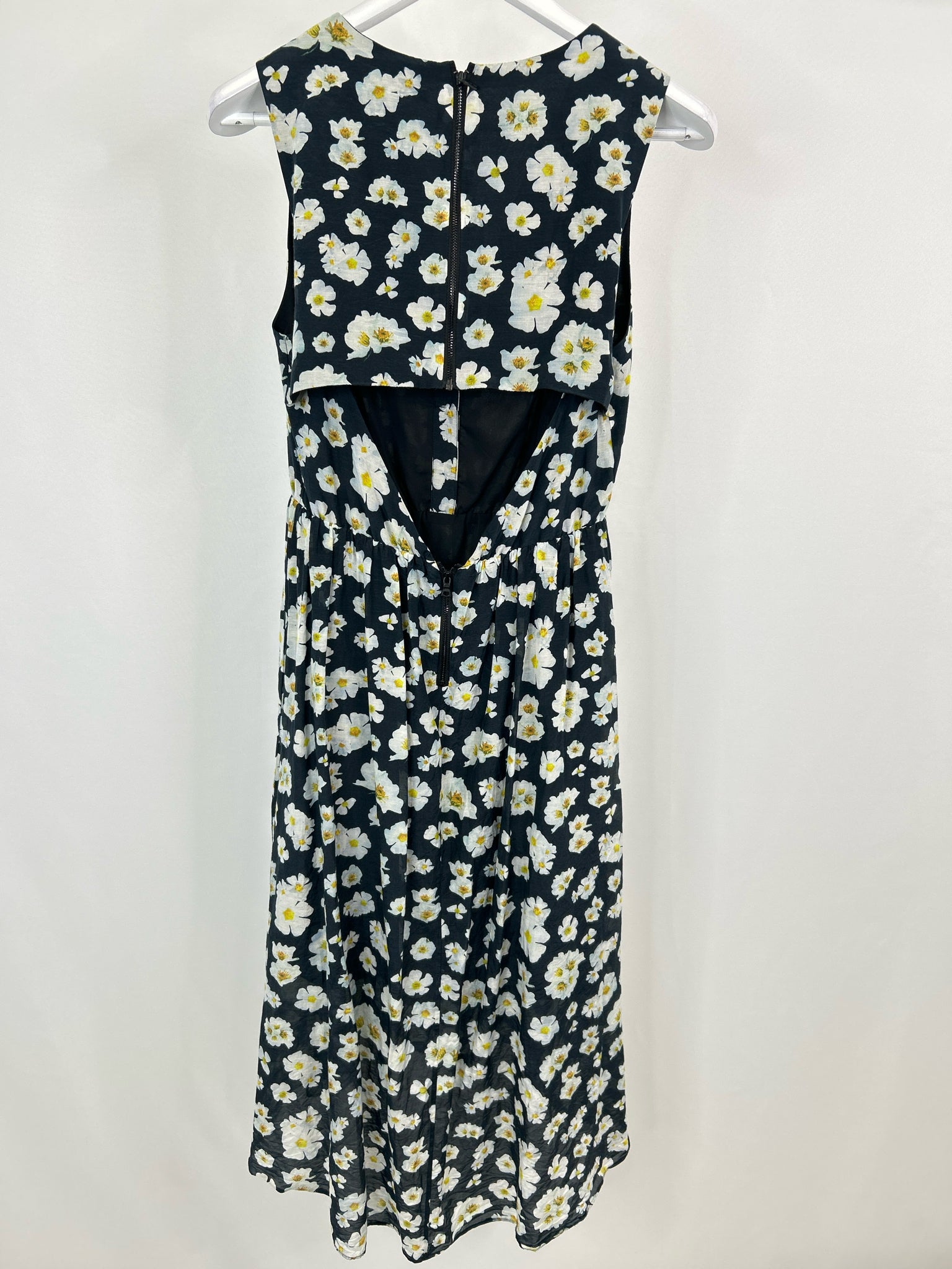 ALICE + OLIVIA Size 8 NAVY FLORAL Women Dress