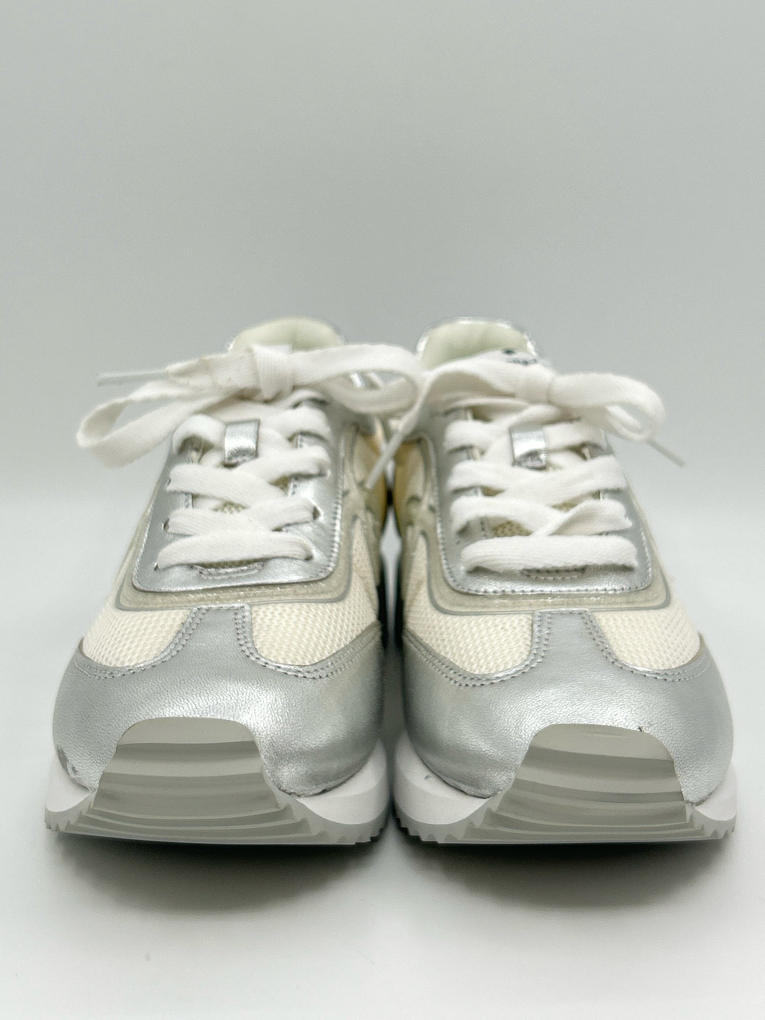 KATE SPADE Size 9.5B Cream and Metallic Women Sneakers