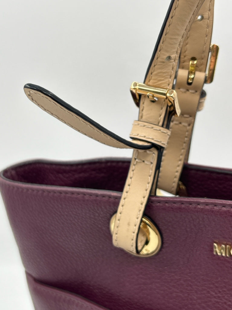 MICHAEL MICHAEL KORS Burgundy Purse  Tote