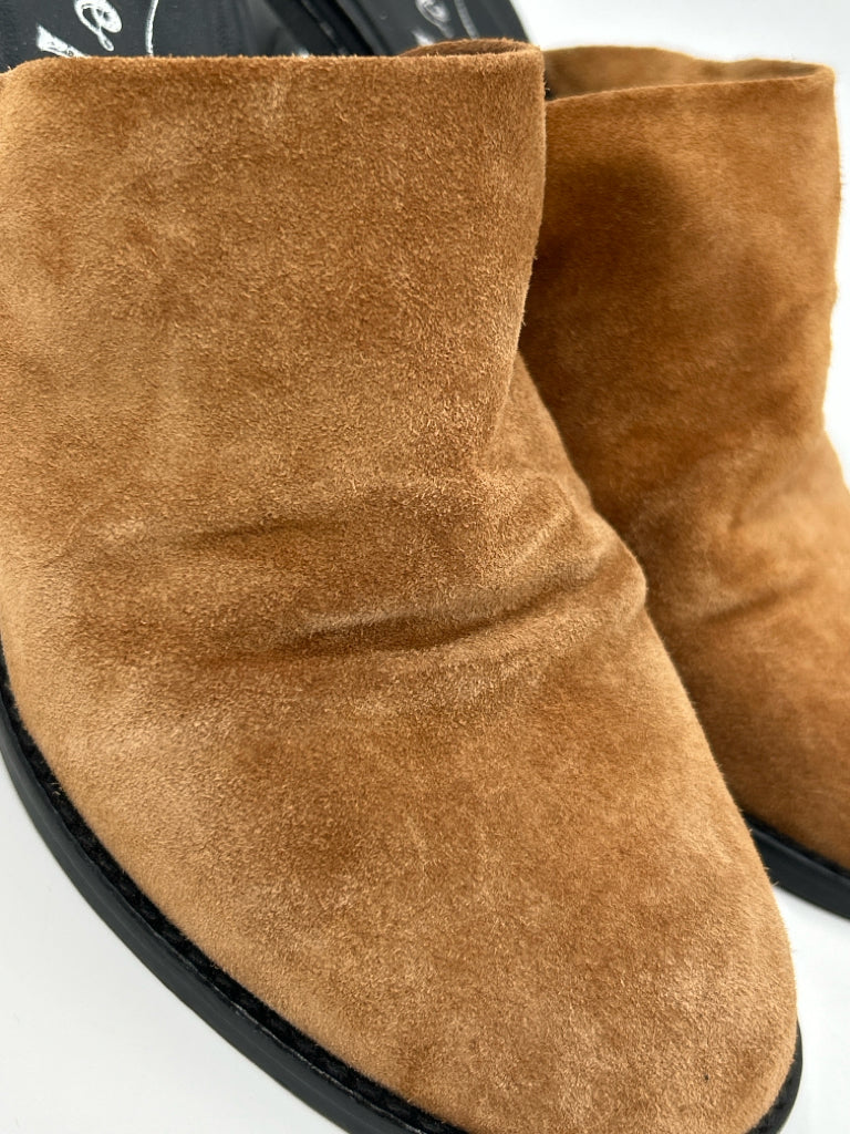 FREE PEOPLE Size 7.5 Brown Women's Shoes