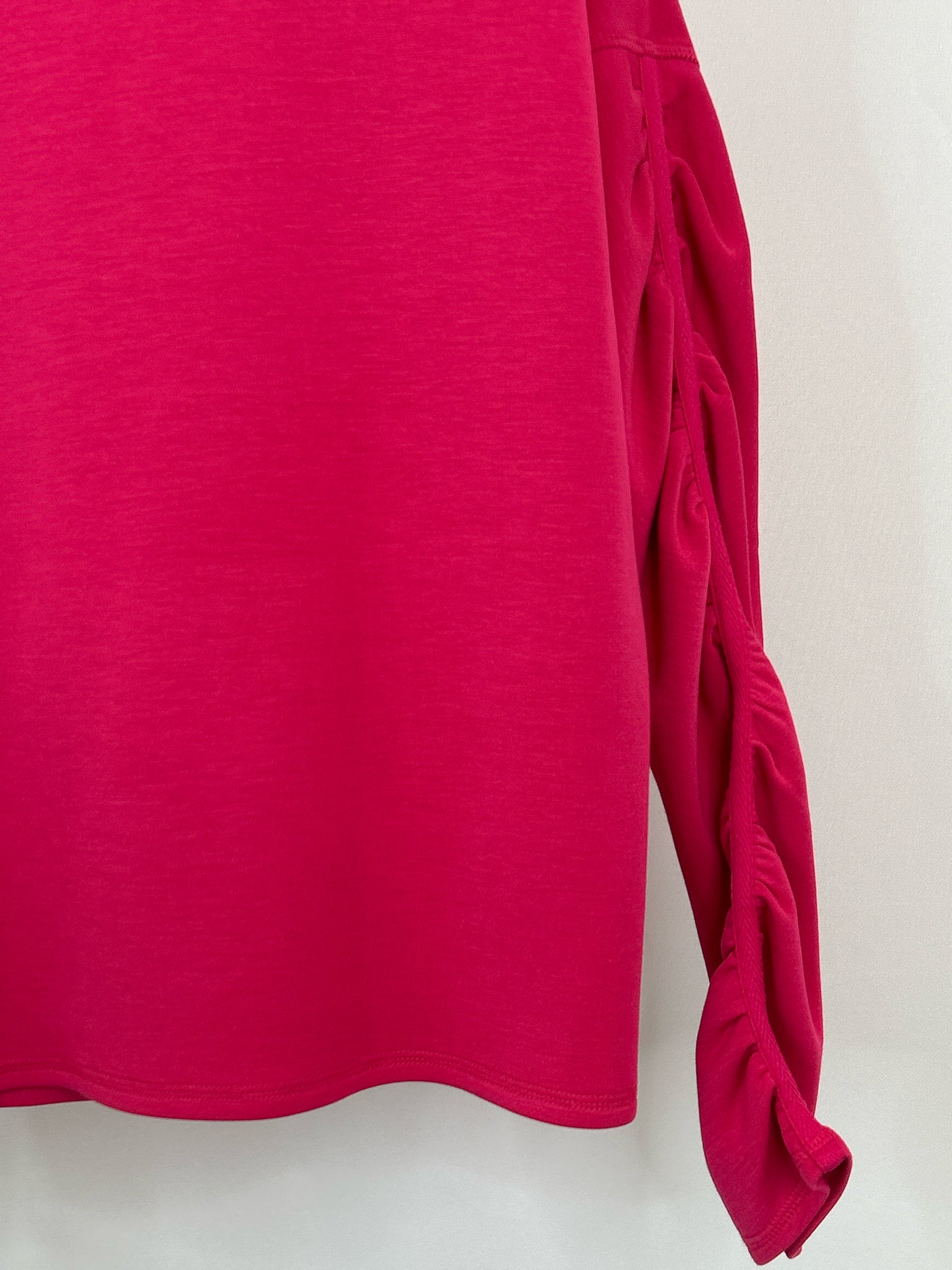 OLIVIA BY HABITAT CLOTHES Size S MAGENTA Women Pullover