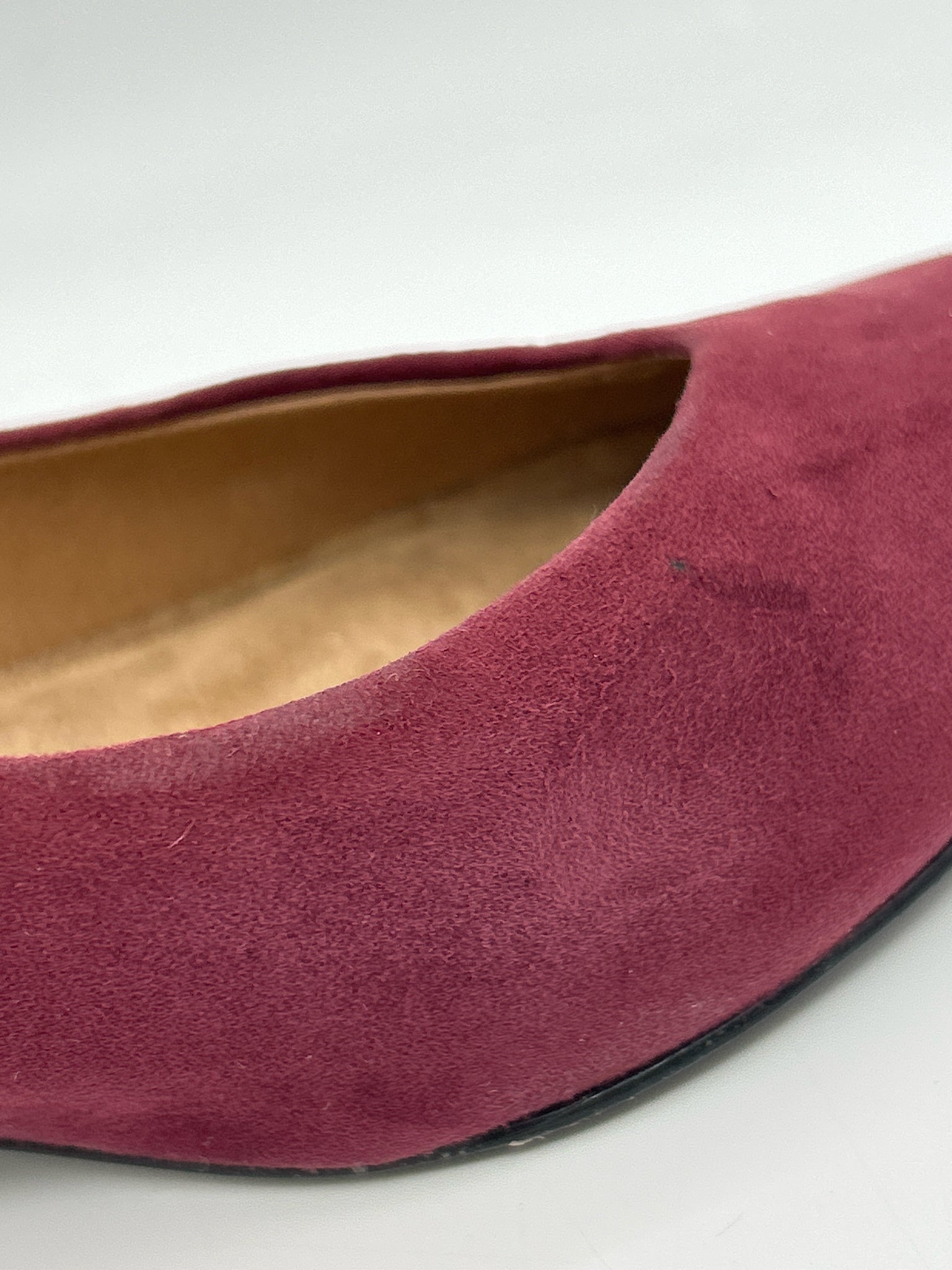 VIONIC Size 8.5 Burgundy Women Pumps