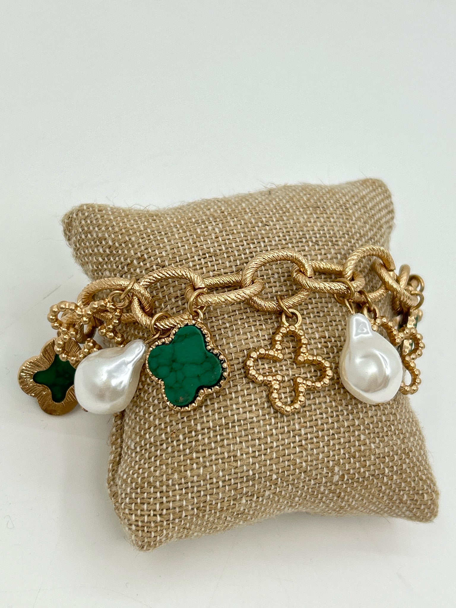 SOUTHERN LIVING Gold Bracelet NWOT