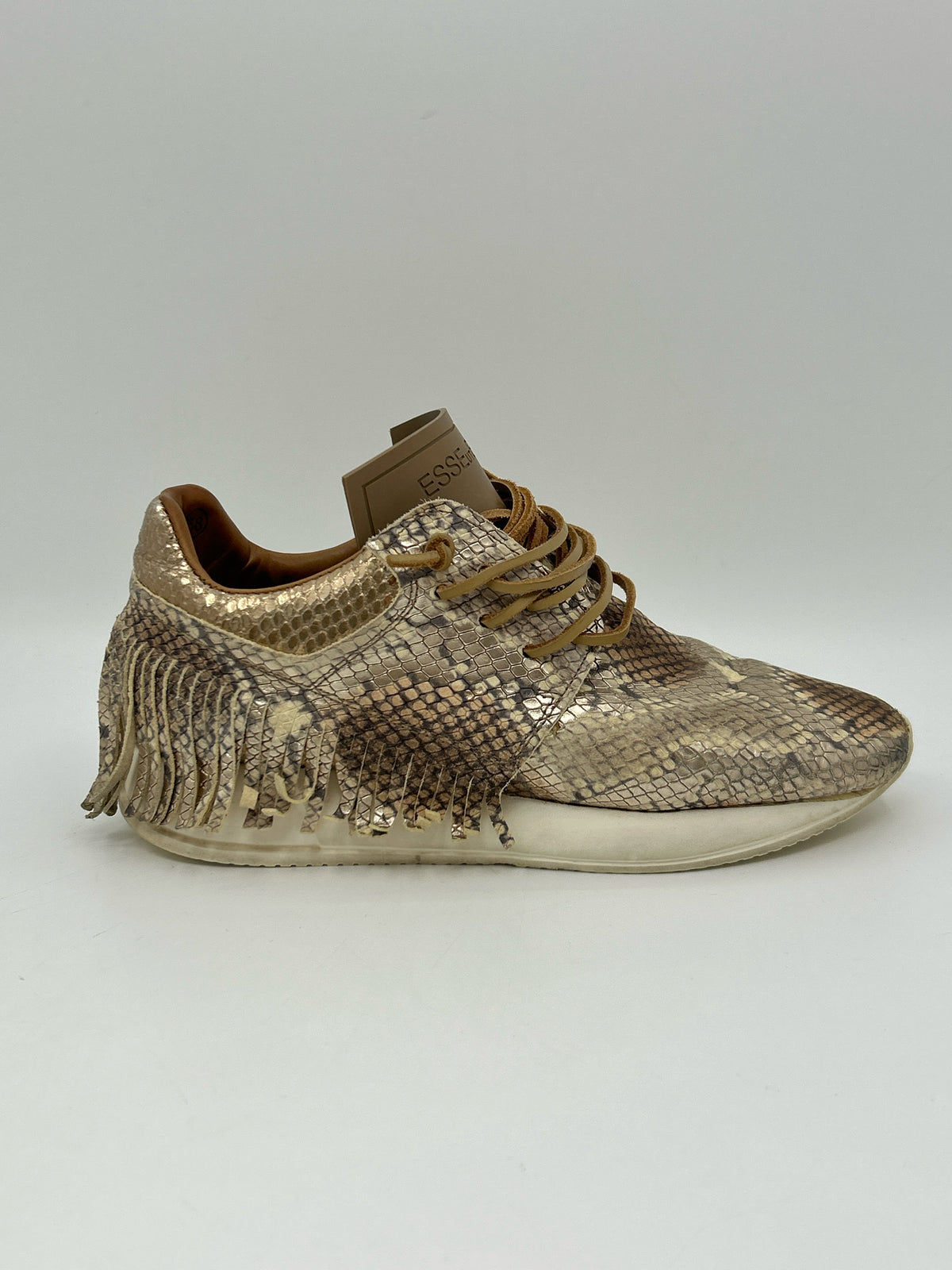 ESSEUTESSE Size 38 OYSTER Women Sneakers