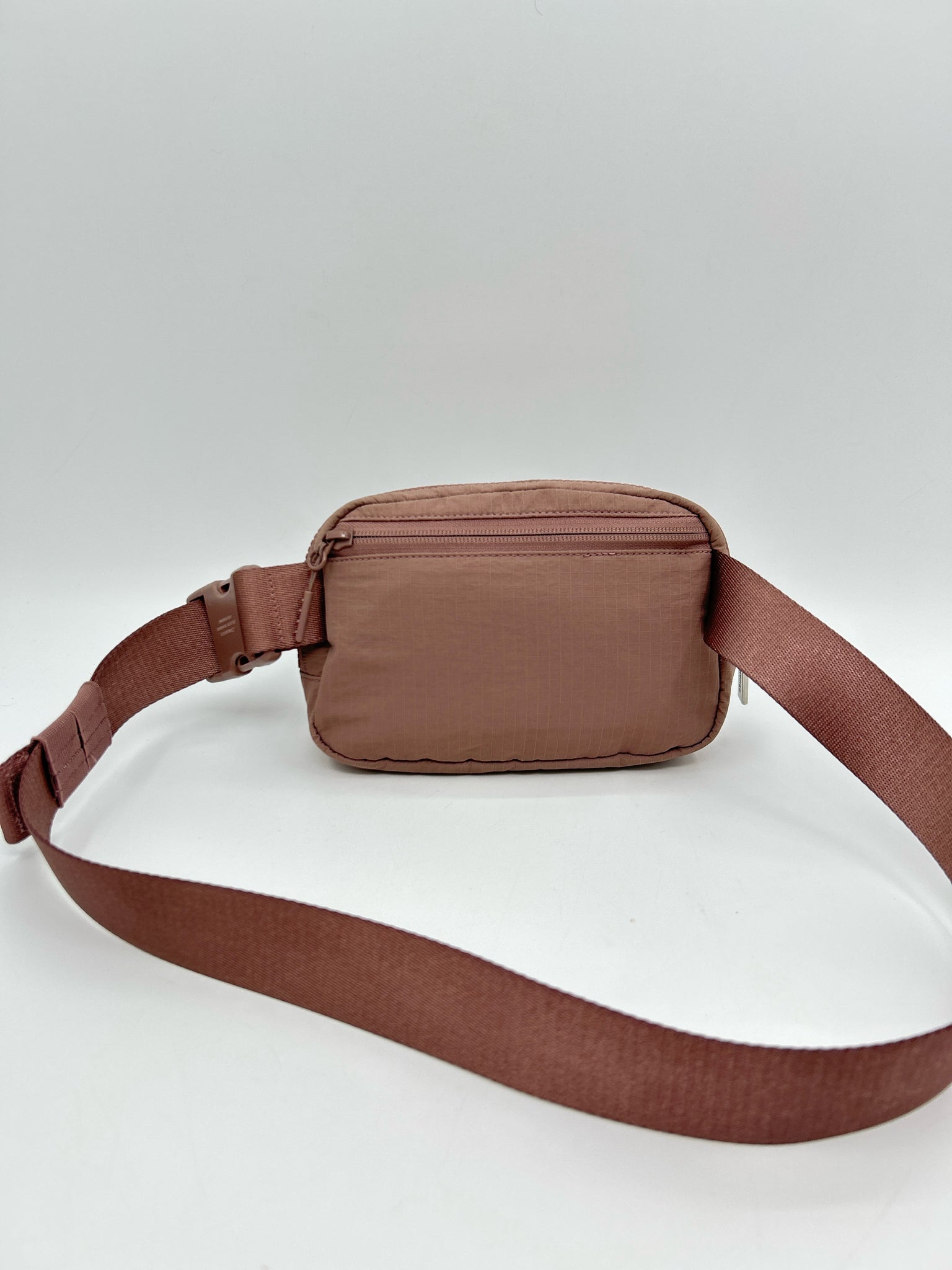 LULULEMON Mauve Women Purse