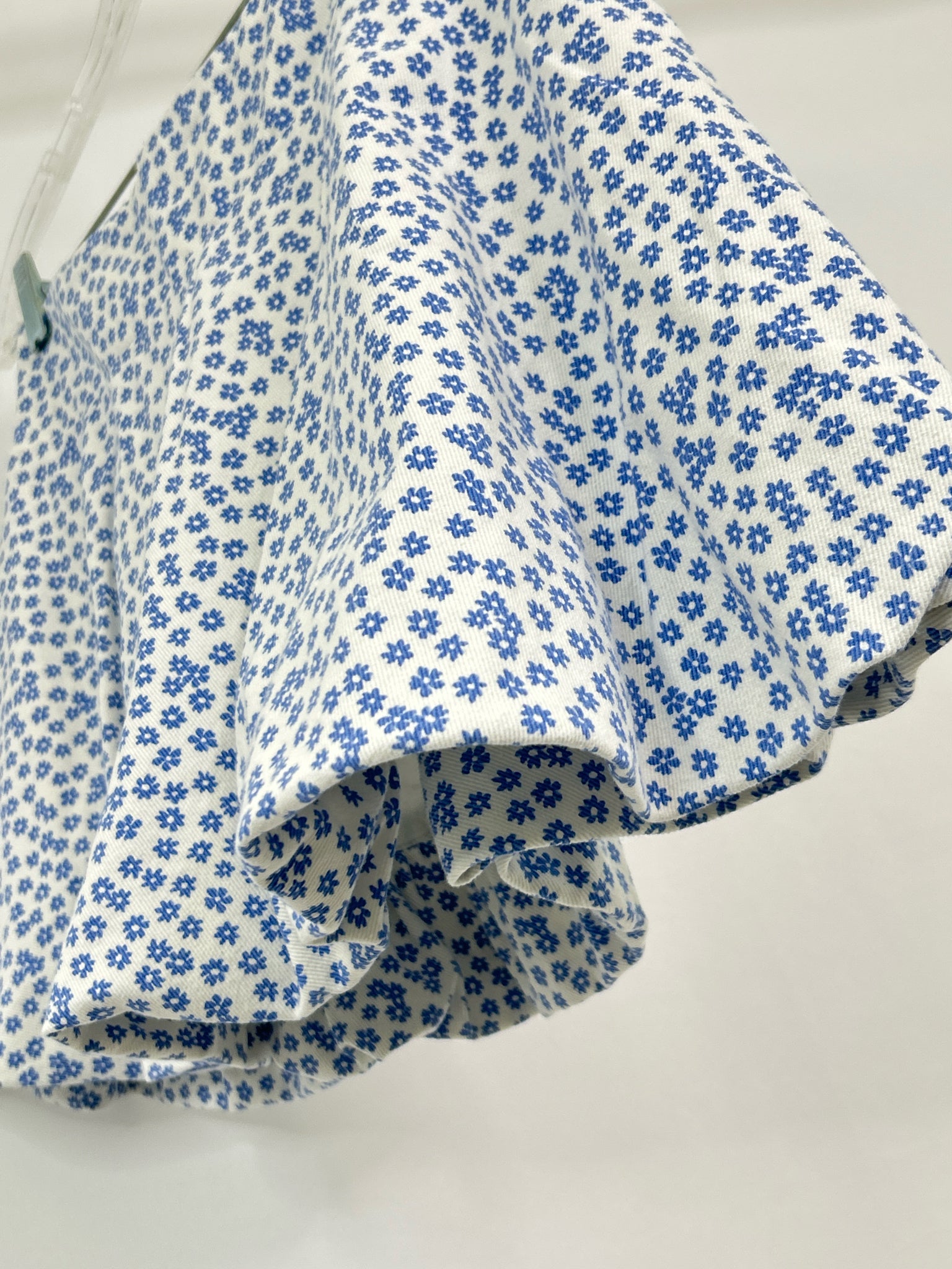 MAEVE Size XS WHITE AND BLUE Women 2-Piece w/skirt