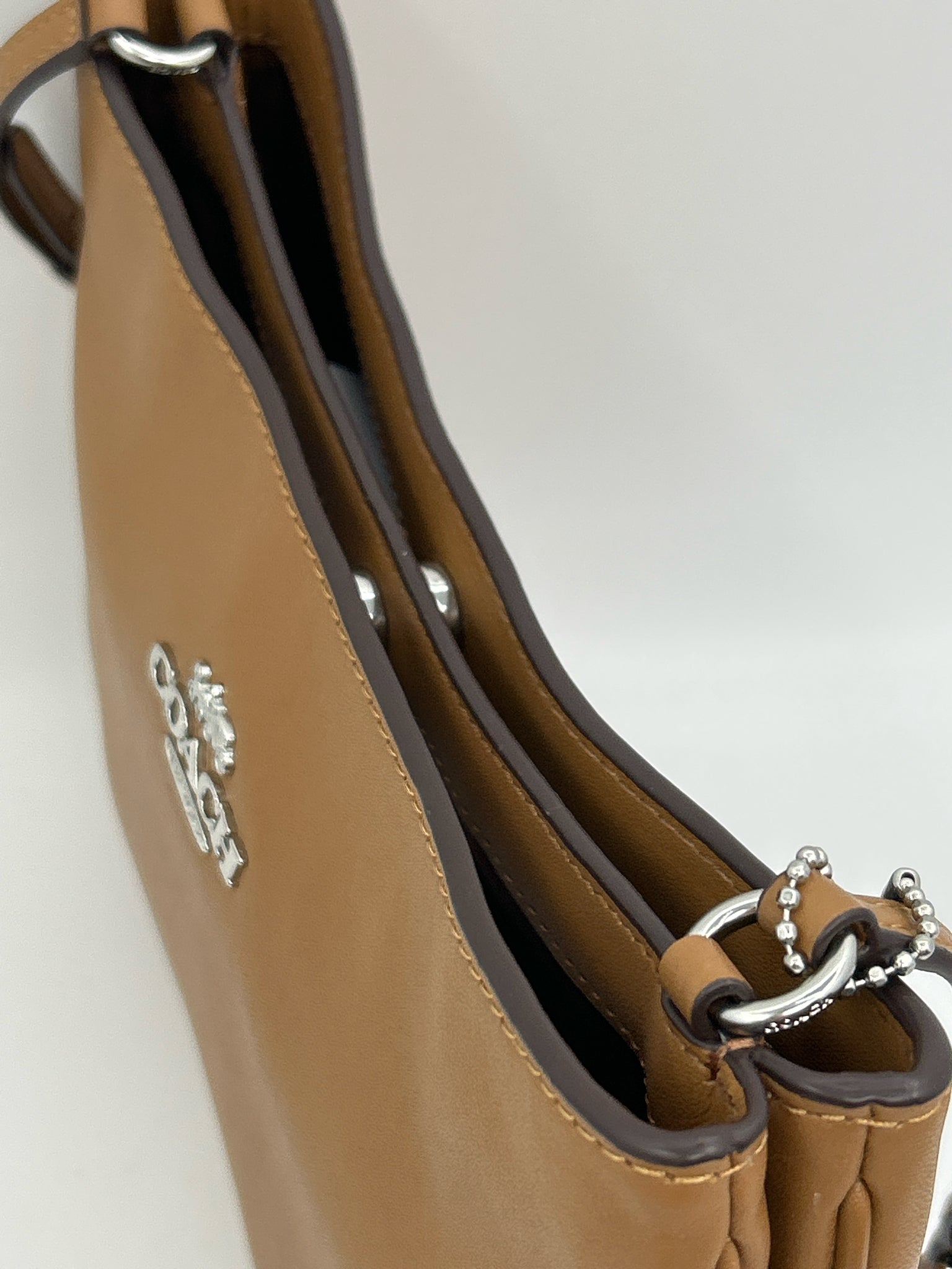 COACH NWOT Brown Women Purse