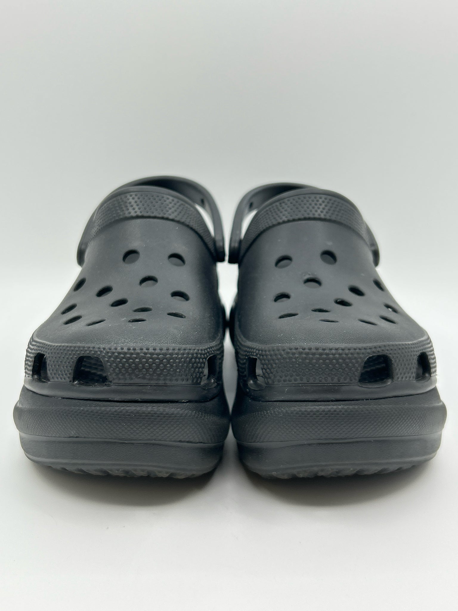 CROCS Size 9 Black Women's Clogs