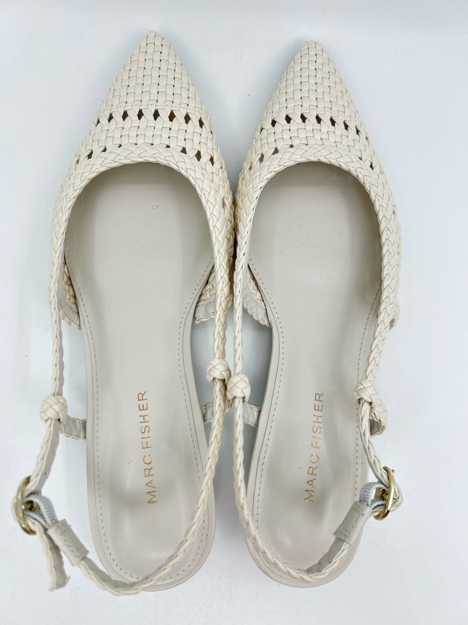 MARC FISHER Size 7M Ivory Women Flats