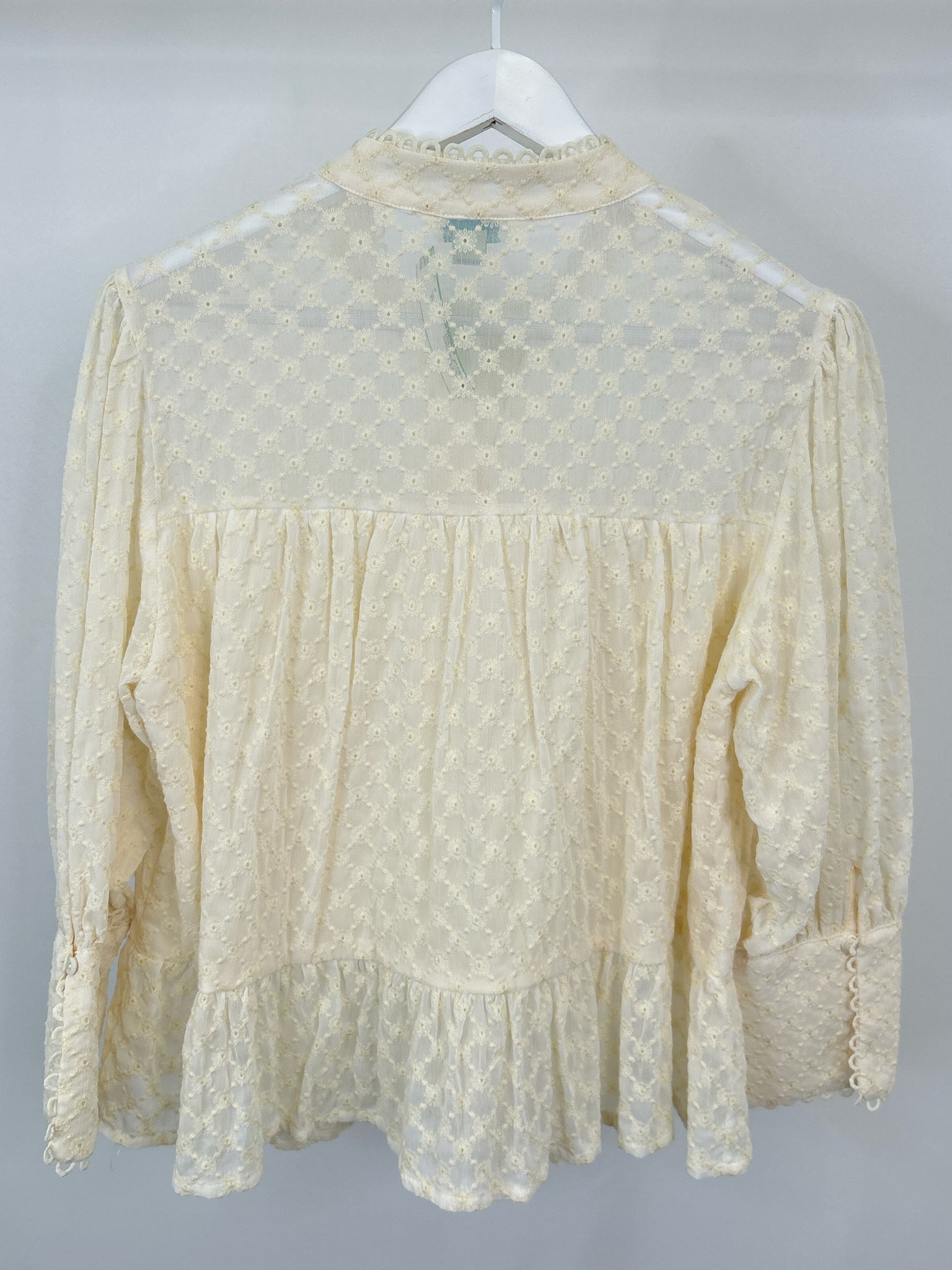 SUNDANCE Size XL Cream Women Blouse