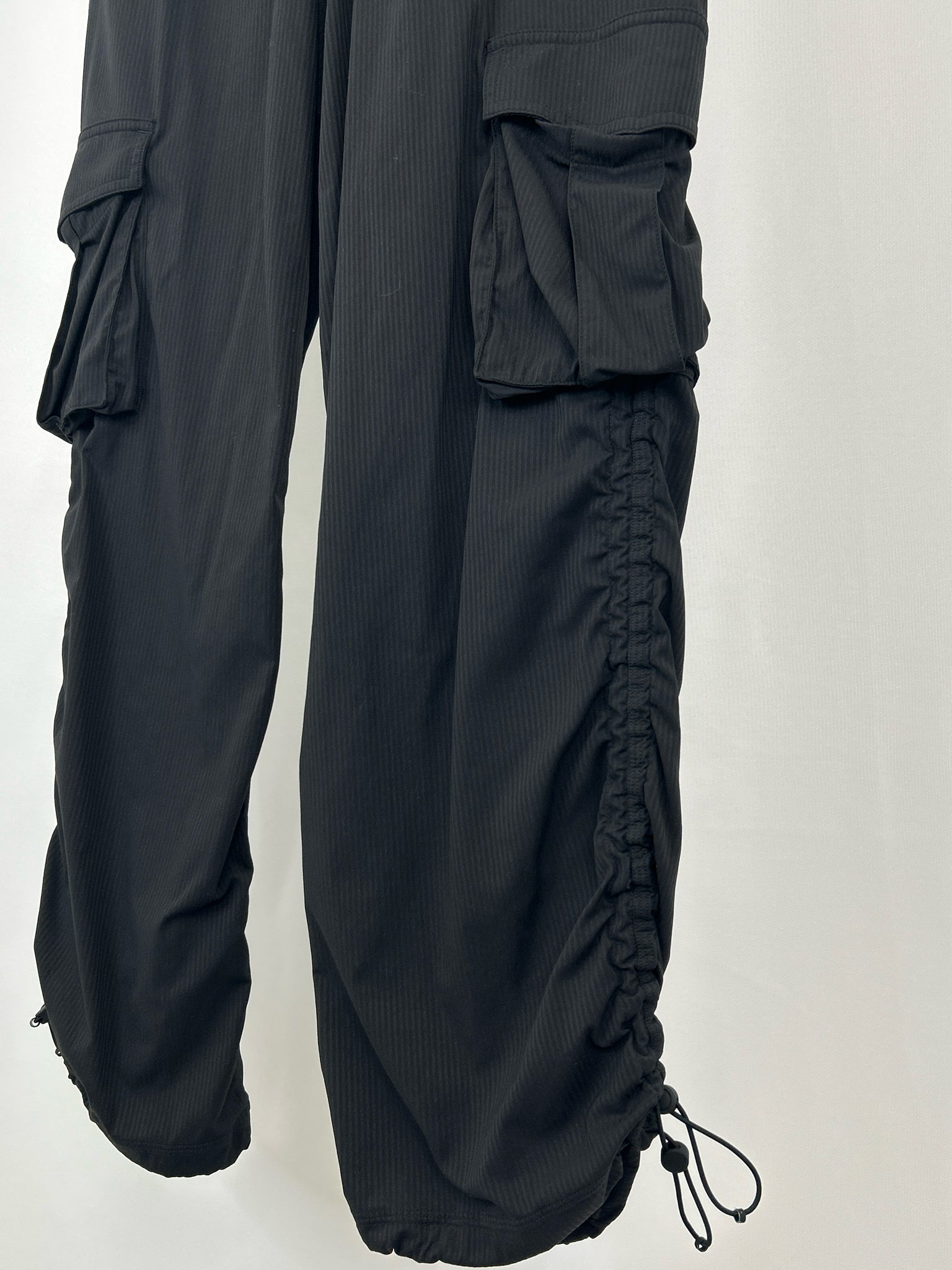 LULULEMON Size M Black Women Pants