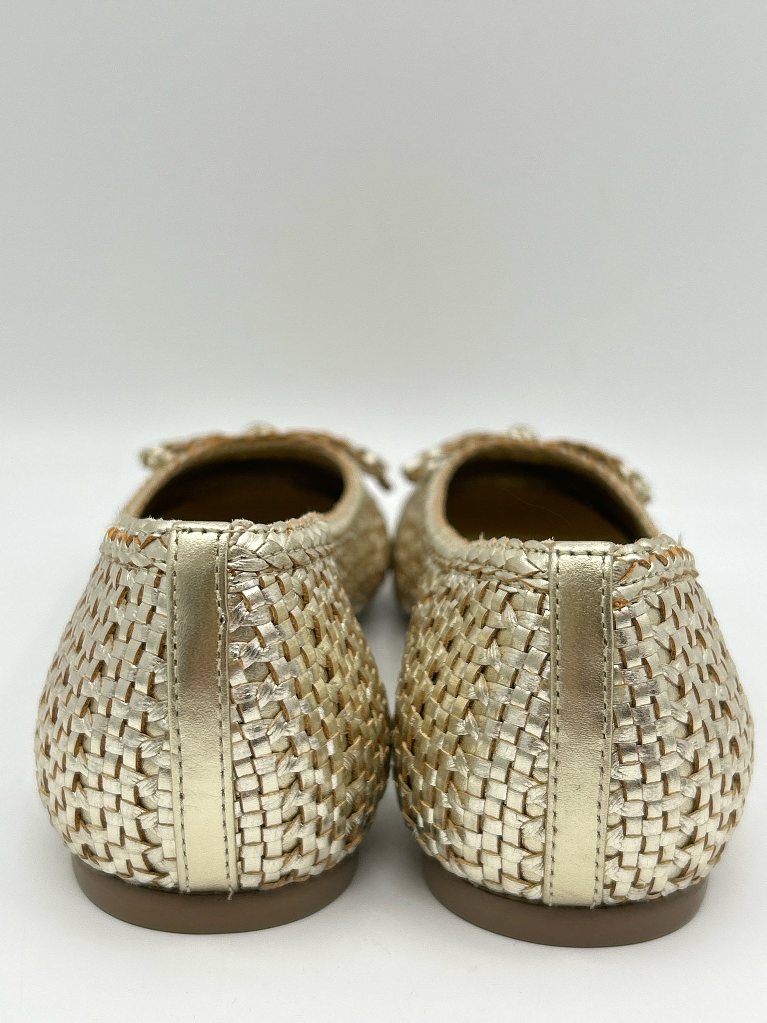 TALBOTS NWOB Size 10M Gold Women Flats