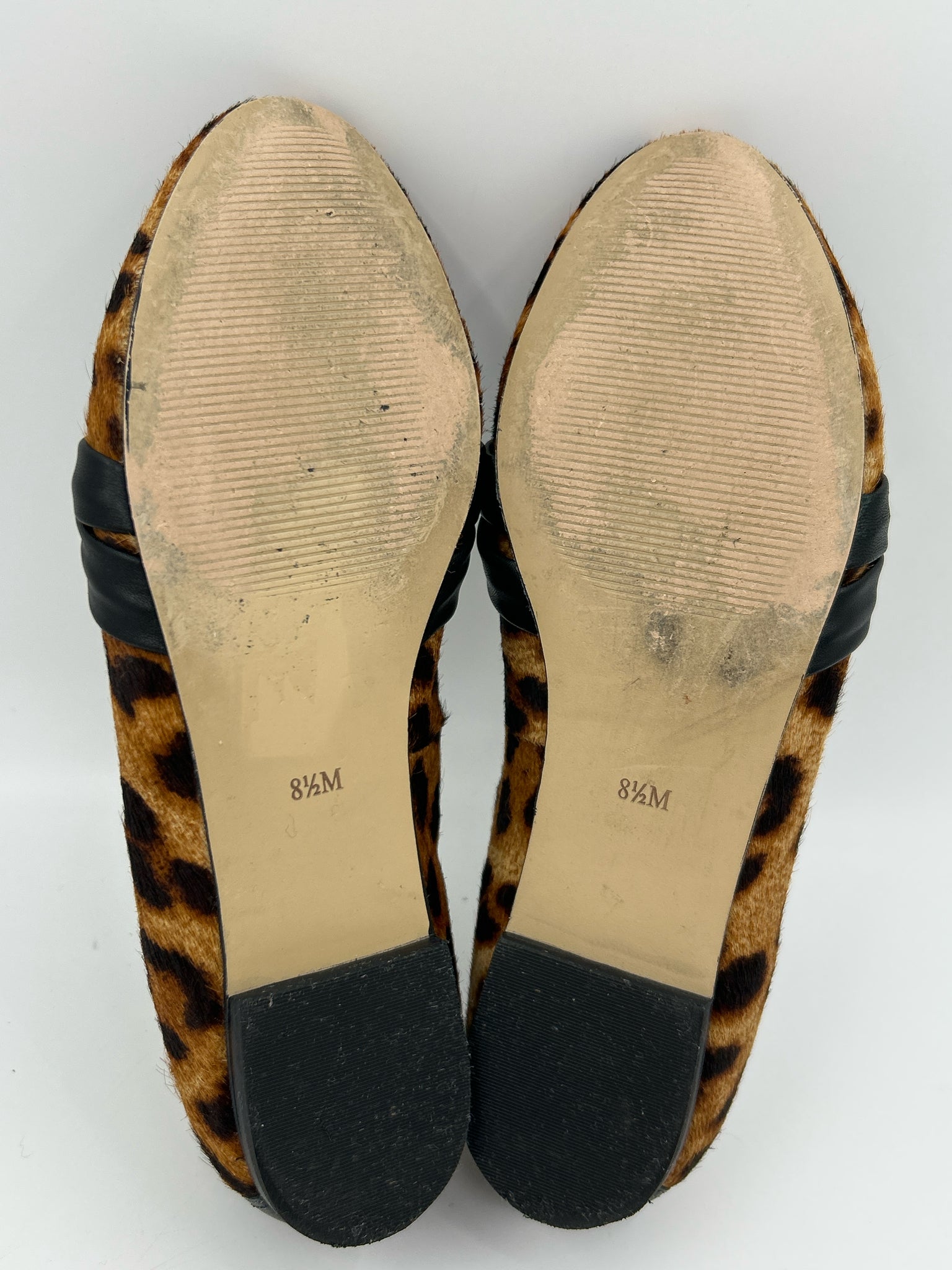 TALBOTS Size 8.5M Tan and Black Women Loafer