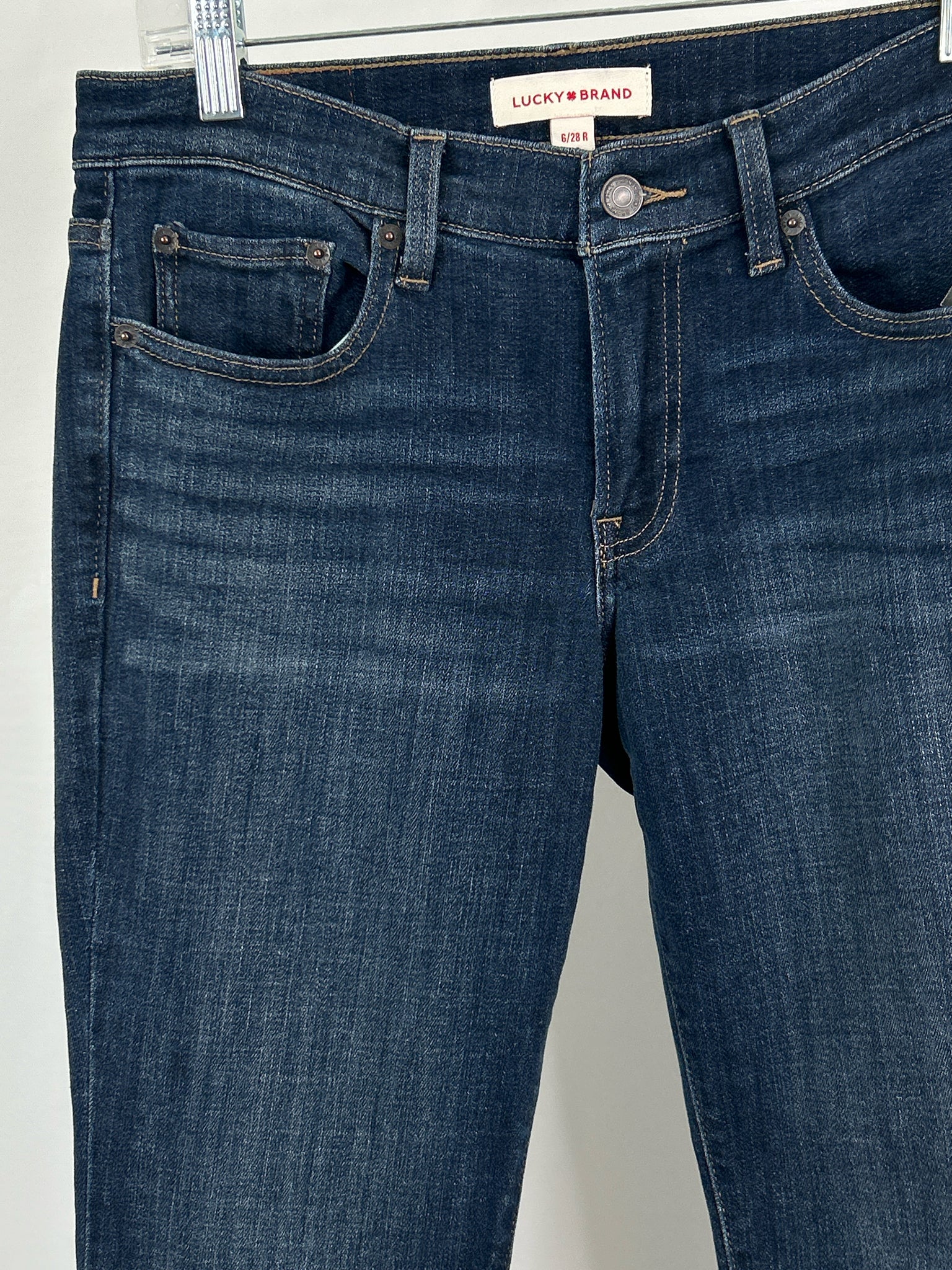 LUCKY BRAND Size 28/6 DARK BLUE DENIM Women jeans