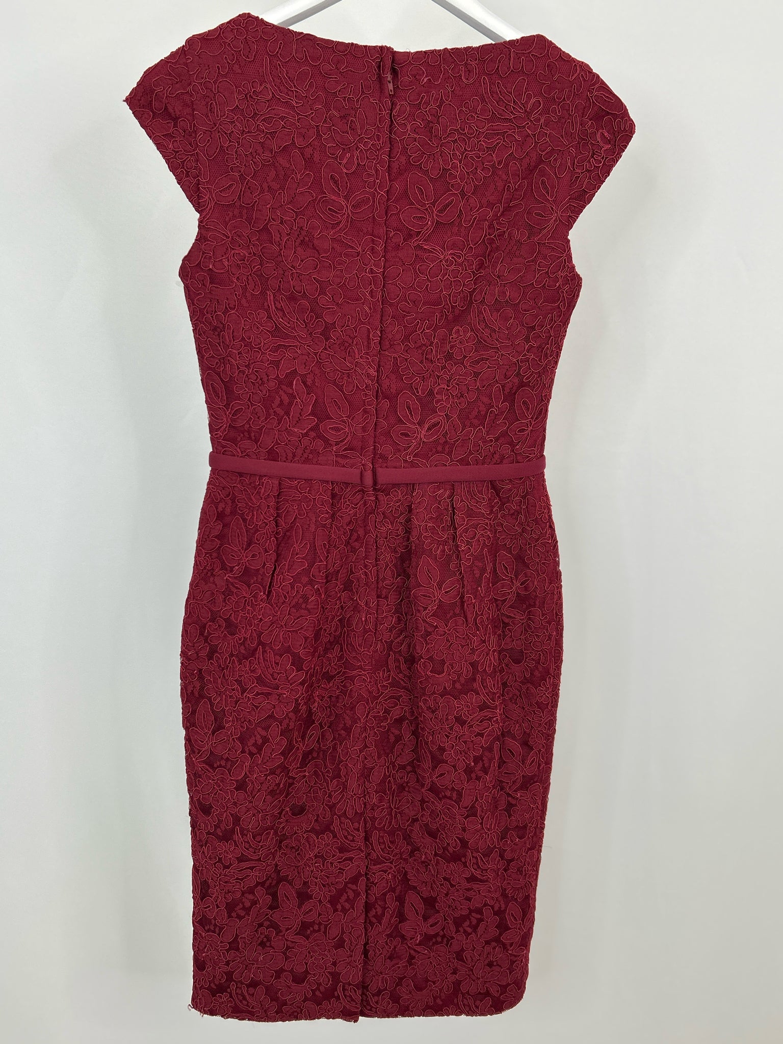 LA FEMME NWT Size 8 Burgundy Women Dress
