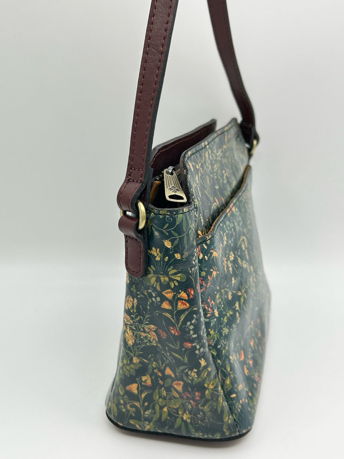 PATRICIA NASH Green Floral Women Purse