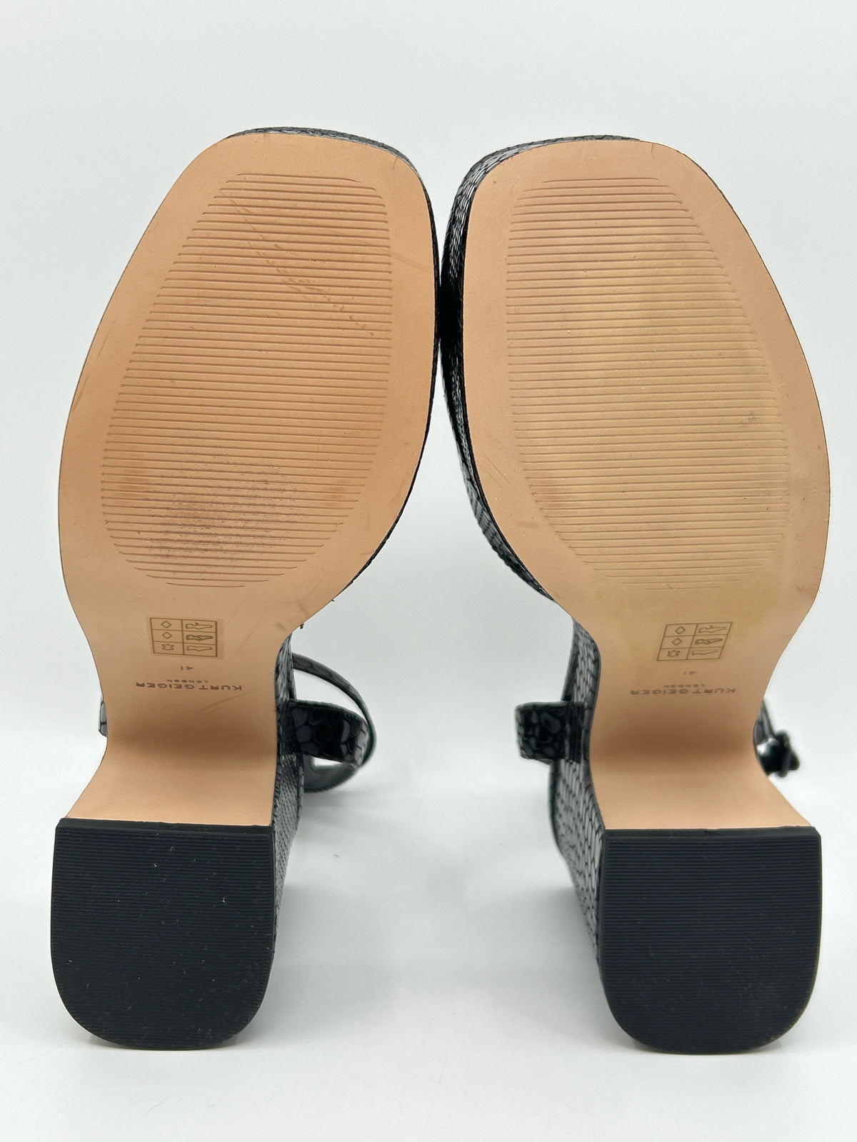 KURT GEIGER Size 41 Brown and Black Women Pumps