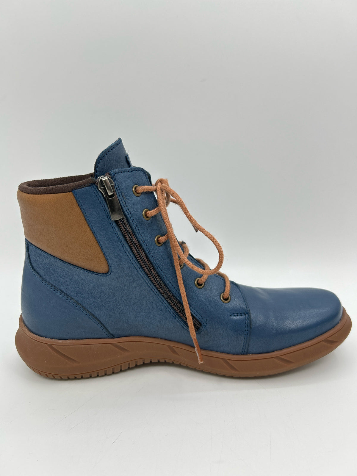 mammamia Size 40/9.5 Blue Women Booties