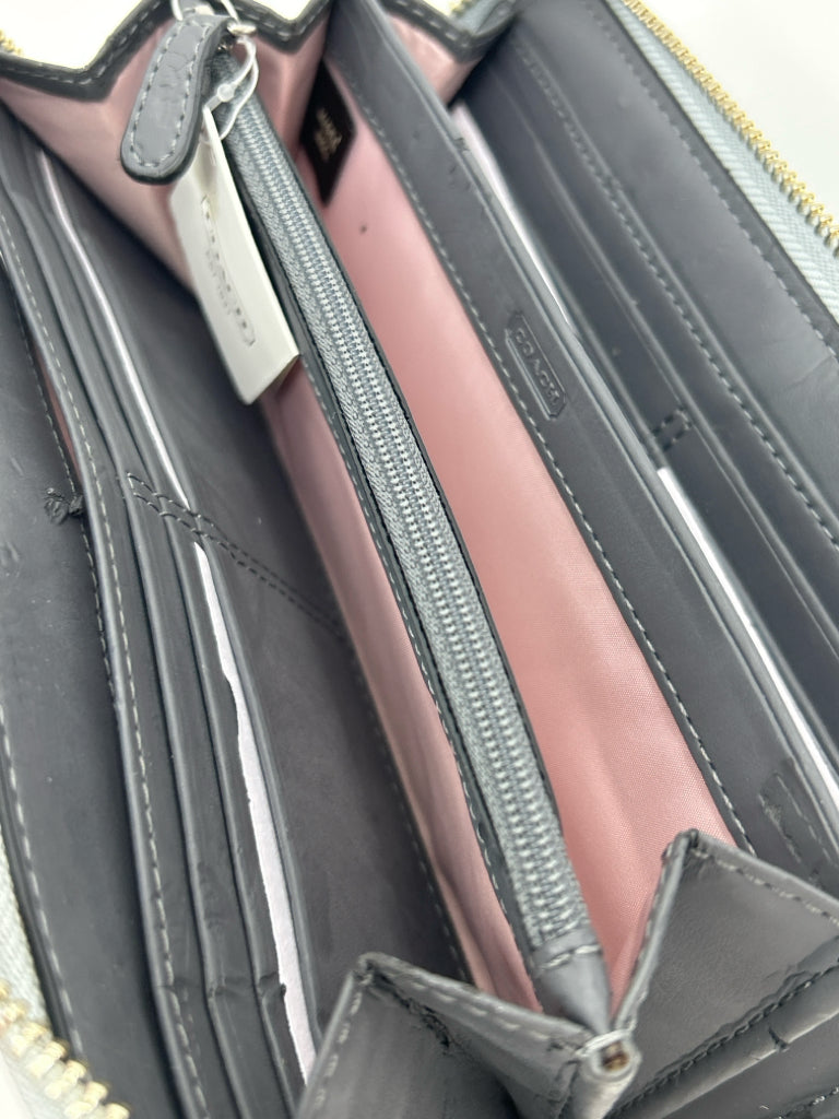 COACH Grey Women's Wallet