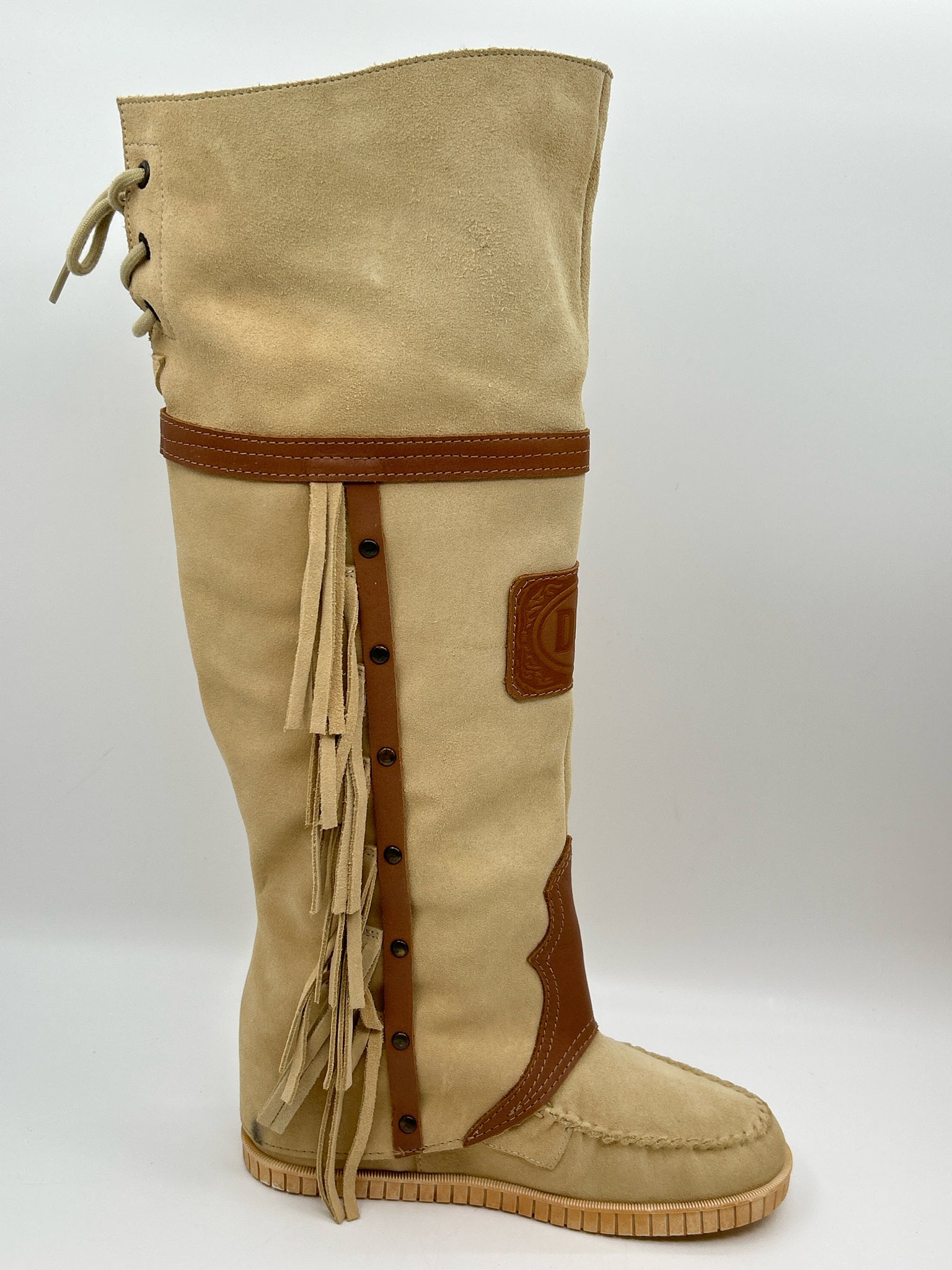 DINGO Size 7.5M BEIGE AND BROWN Women Boots