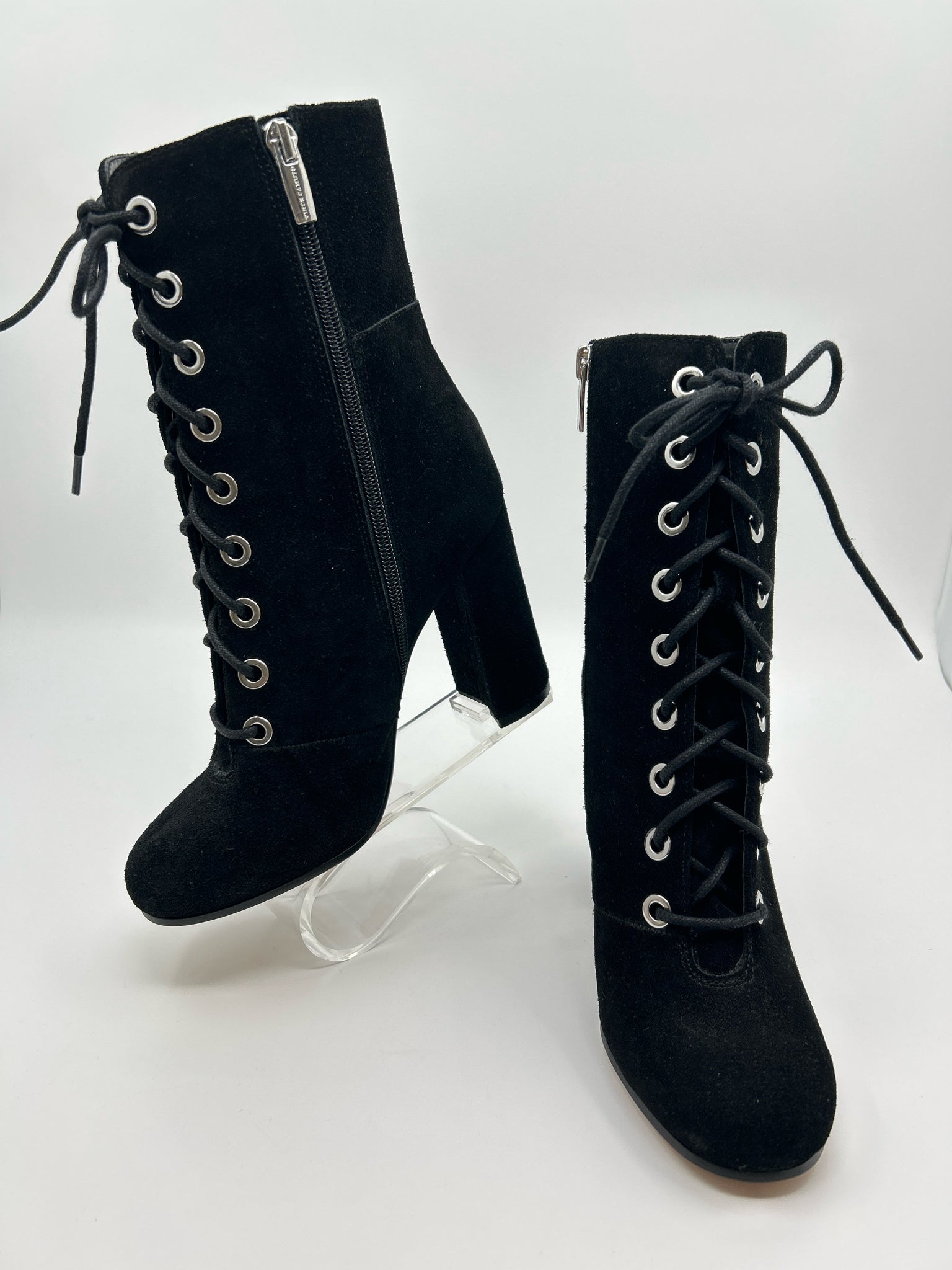 VINCE CAMUTO Size 7.5M Black Women Booties