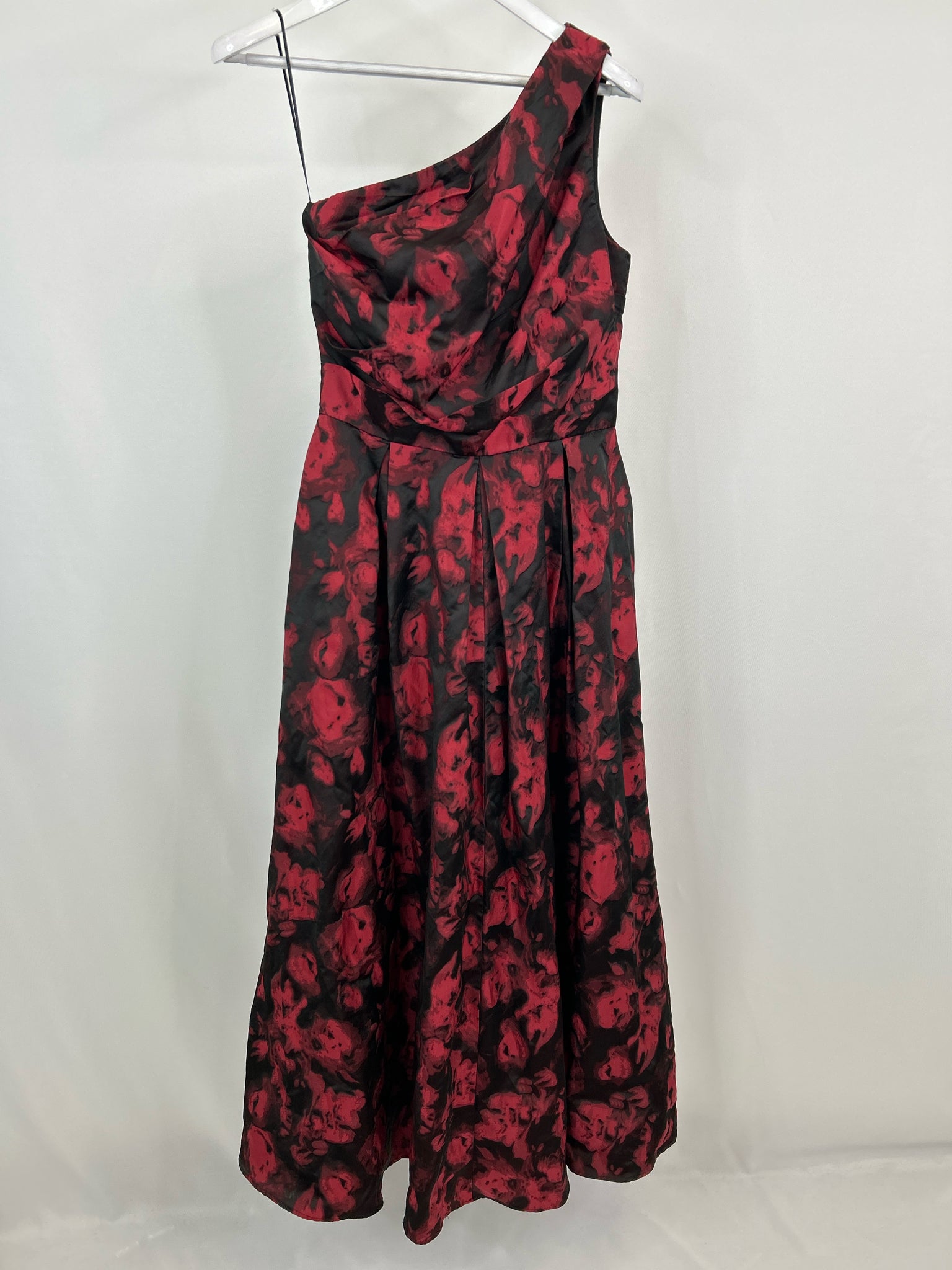 SLATE & WILLOW Size 10 Red and Black Women Dress