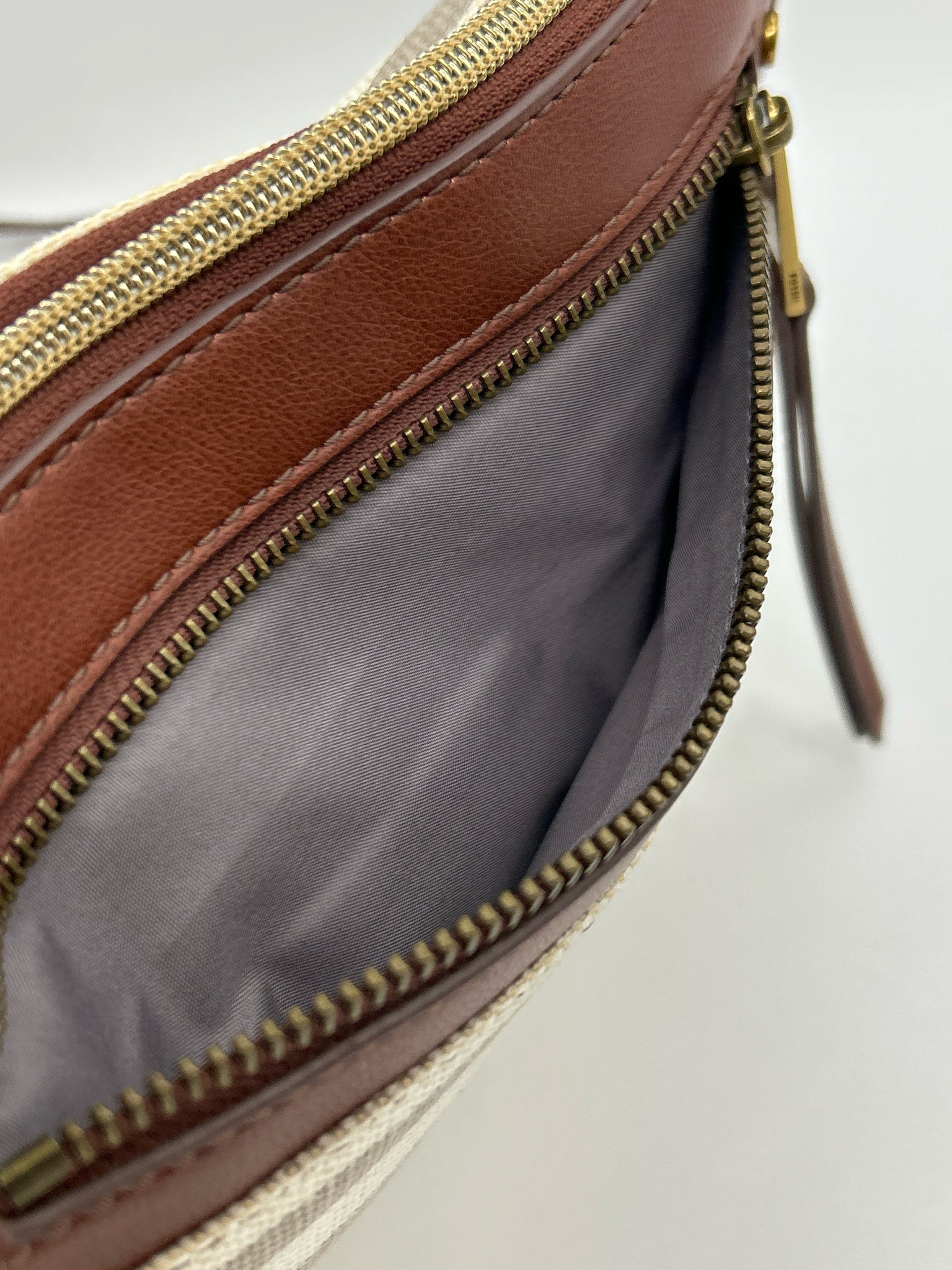 FOSSIL Cream & Brown Women Purse