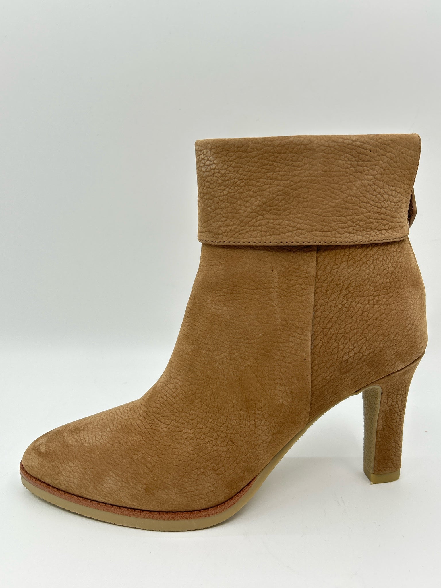 AEROSOLES Size 7.5M Camel Women Boots