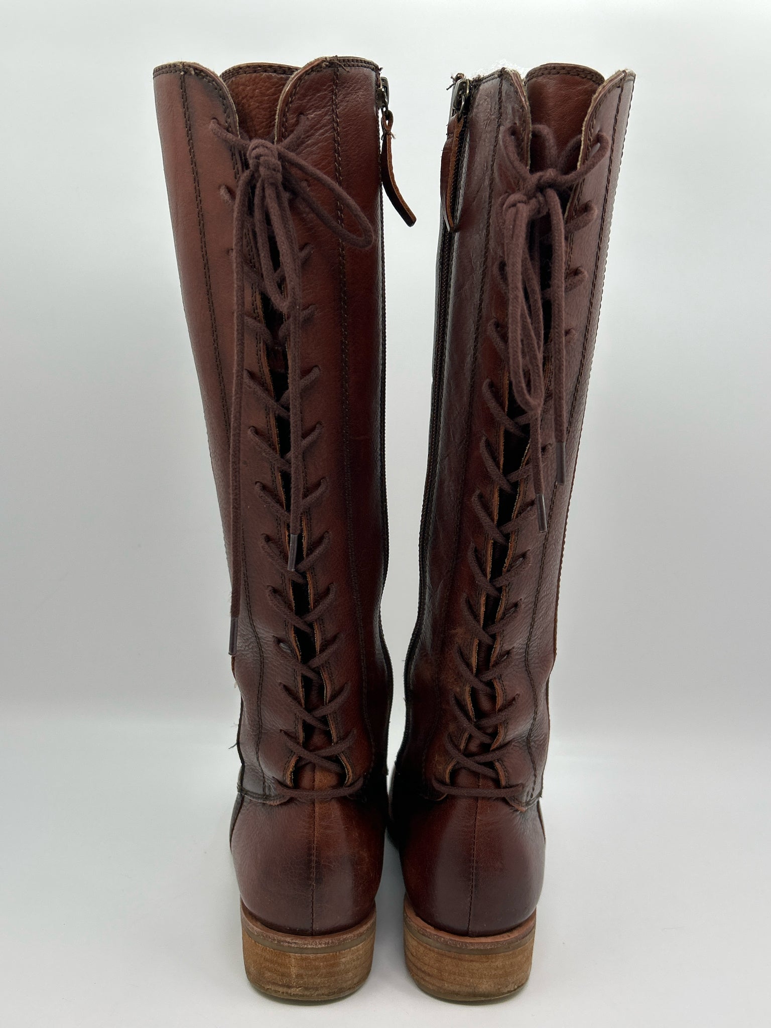 SOFFT Size 8M Brown Women Boots