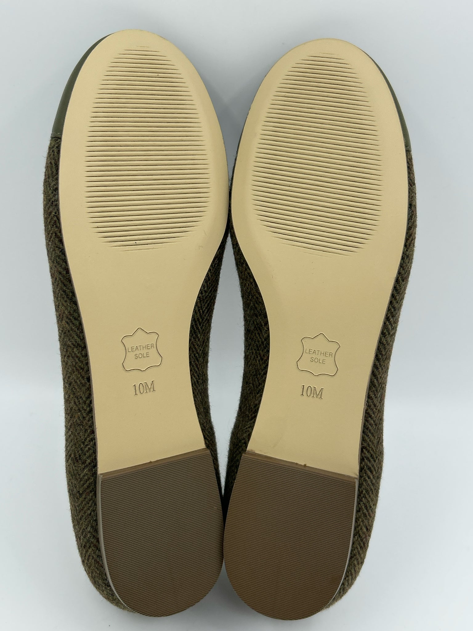 TALBOTS Size 10M OLIVE GREEN Women Flats