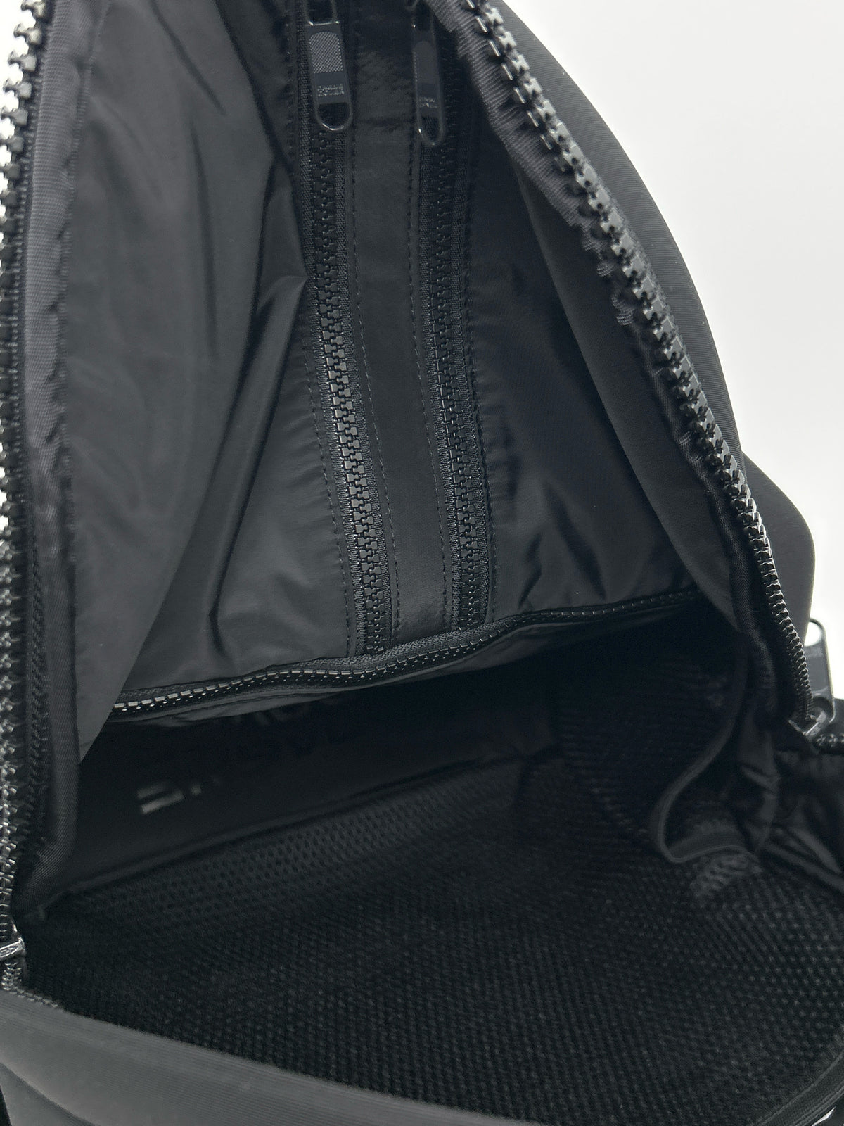 DAGNE DOVER Black Women Backpack