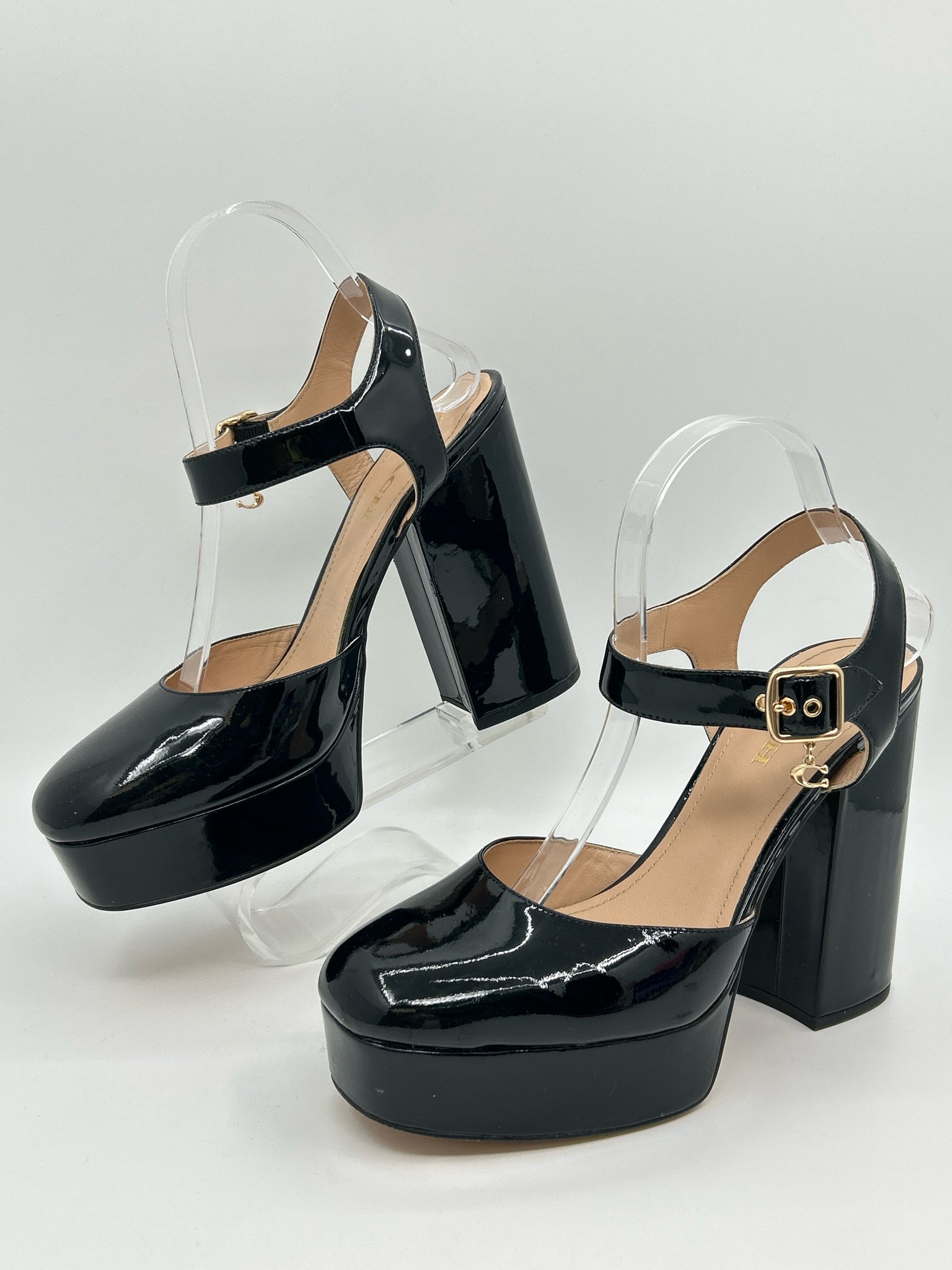 COACH Size 10B Black Patent Women Pumps