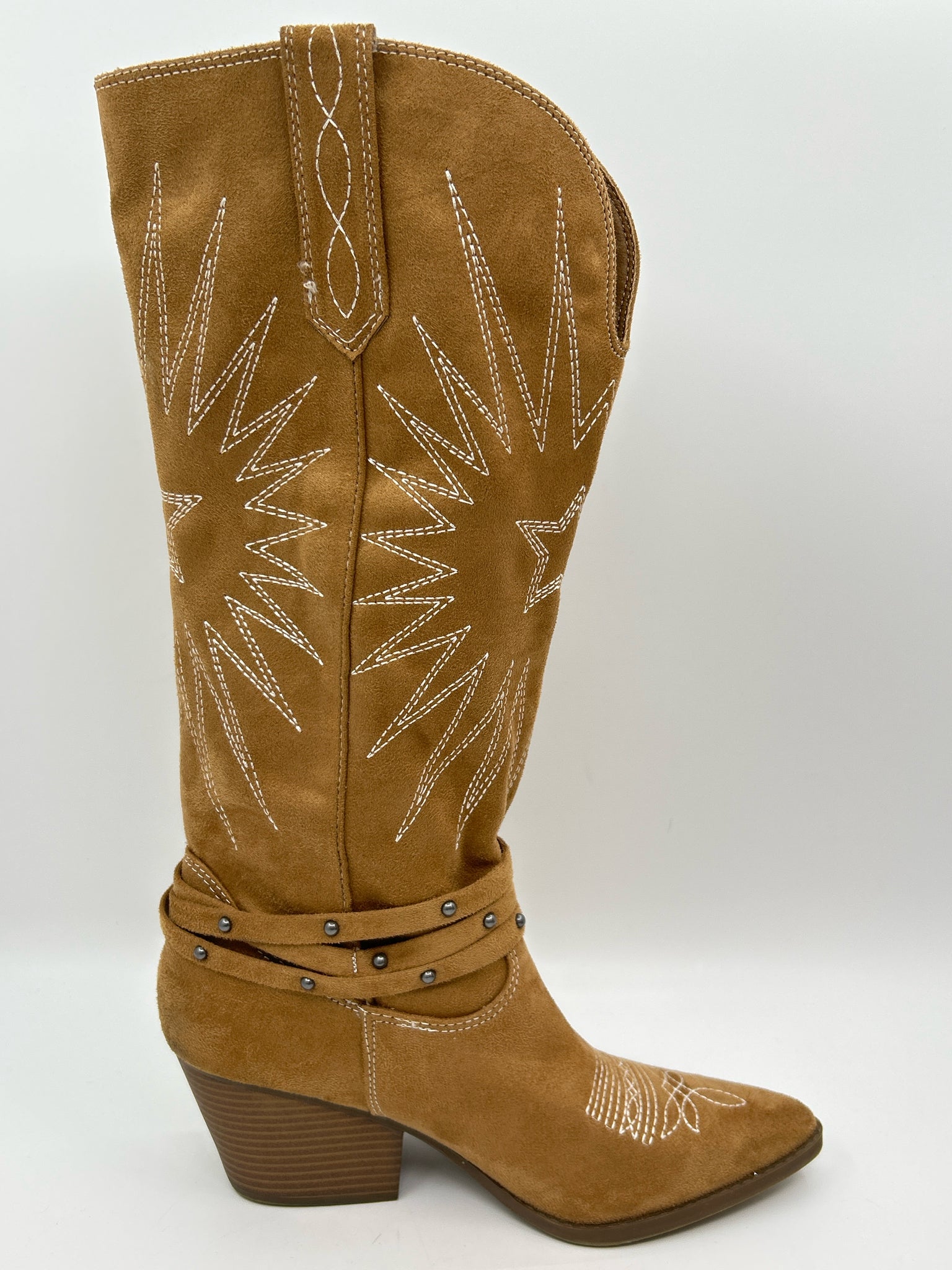 INDIGO RD Size 8.5M Camel Women Boots