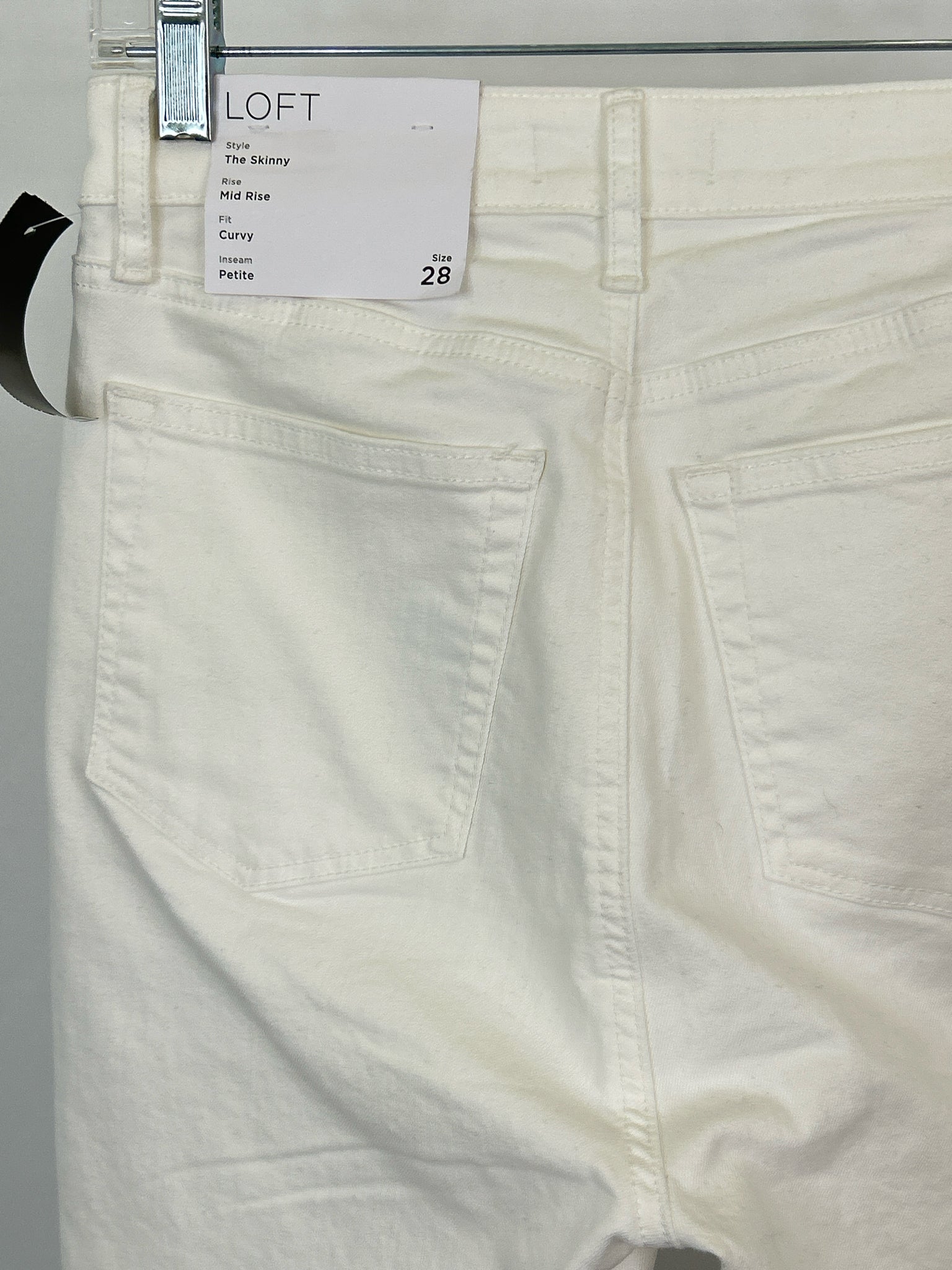 LOFT NWT Size 6P white denim Women jeans