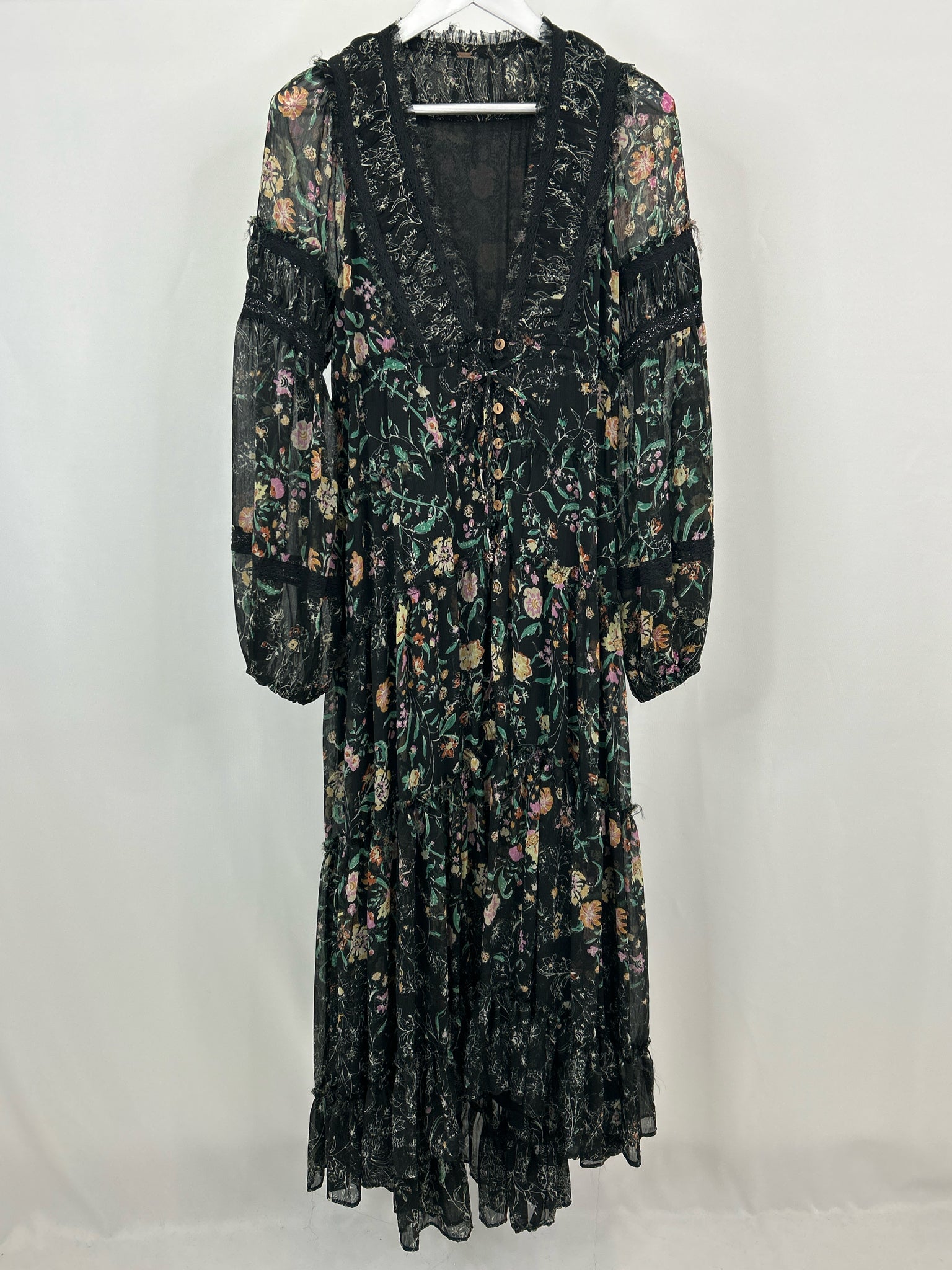 FREE PEOPLE Size M/L Black Floral Women Dress
