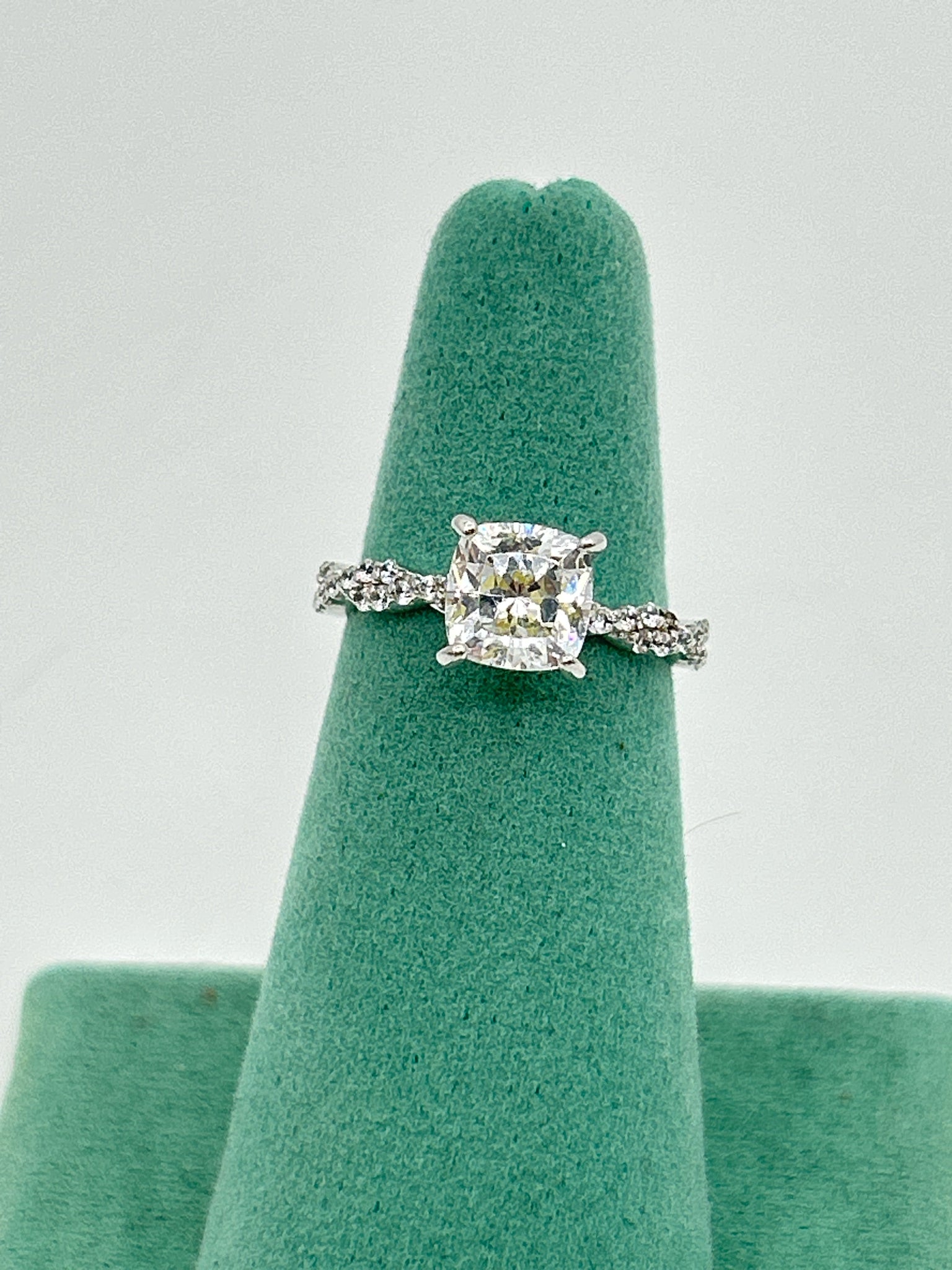 NO BRAND sterling silver Size 6 Ring