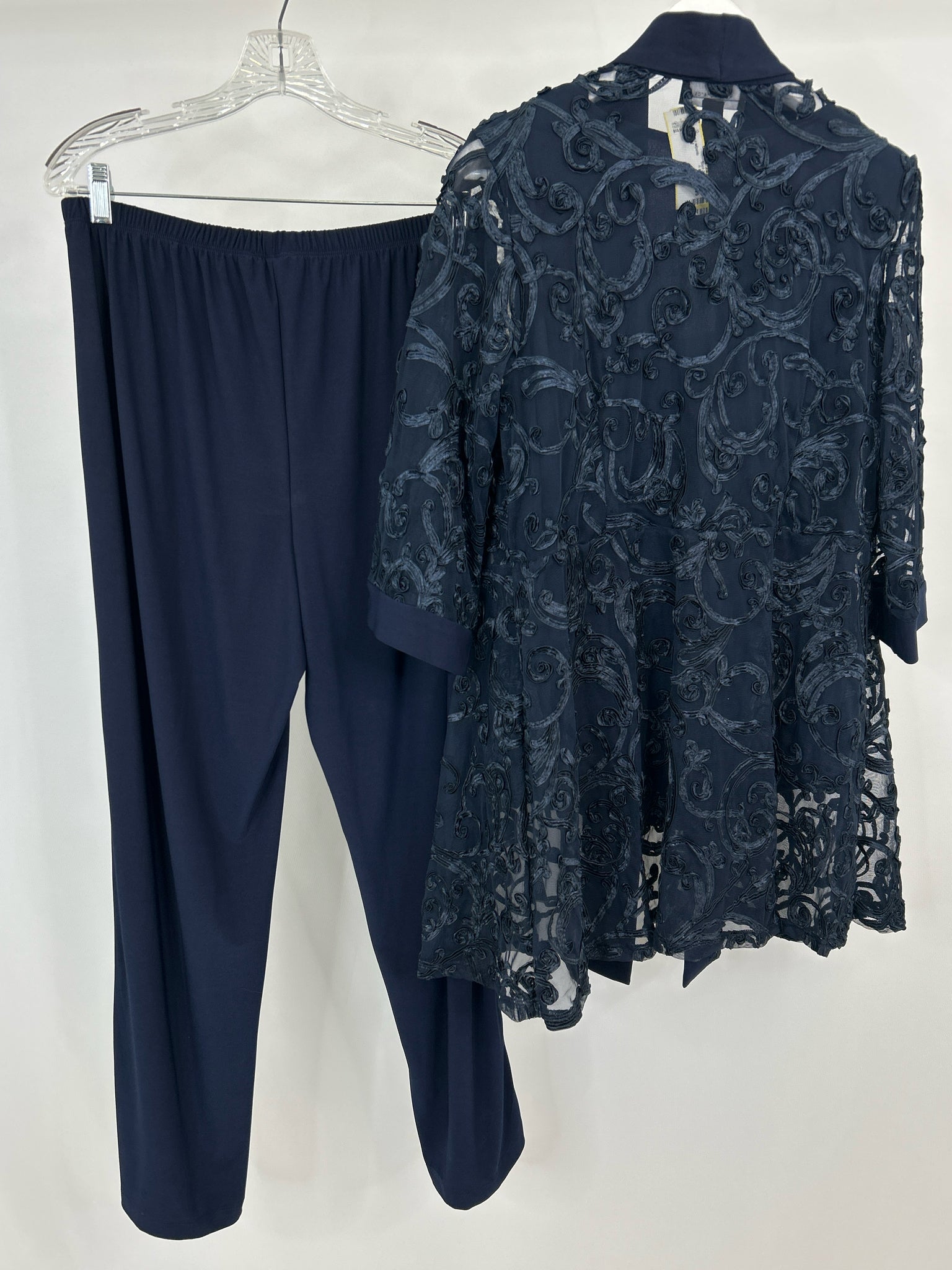 R & M RICHARDS Size 18W Blue Women 3-Piece w/pants