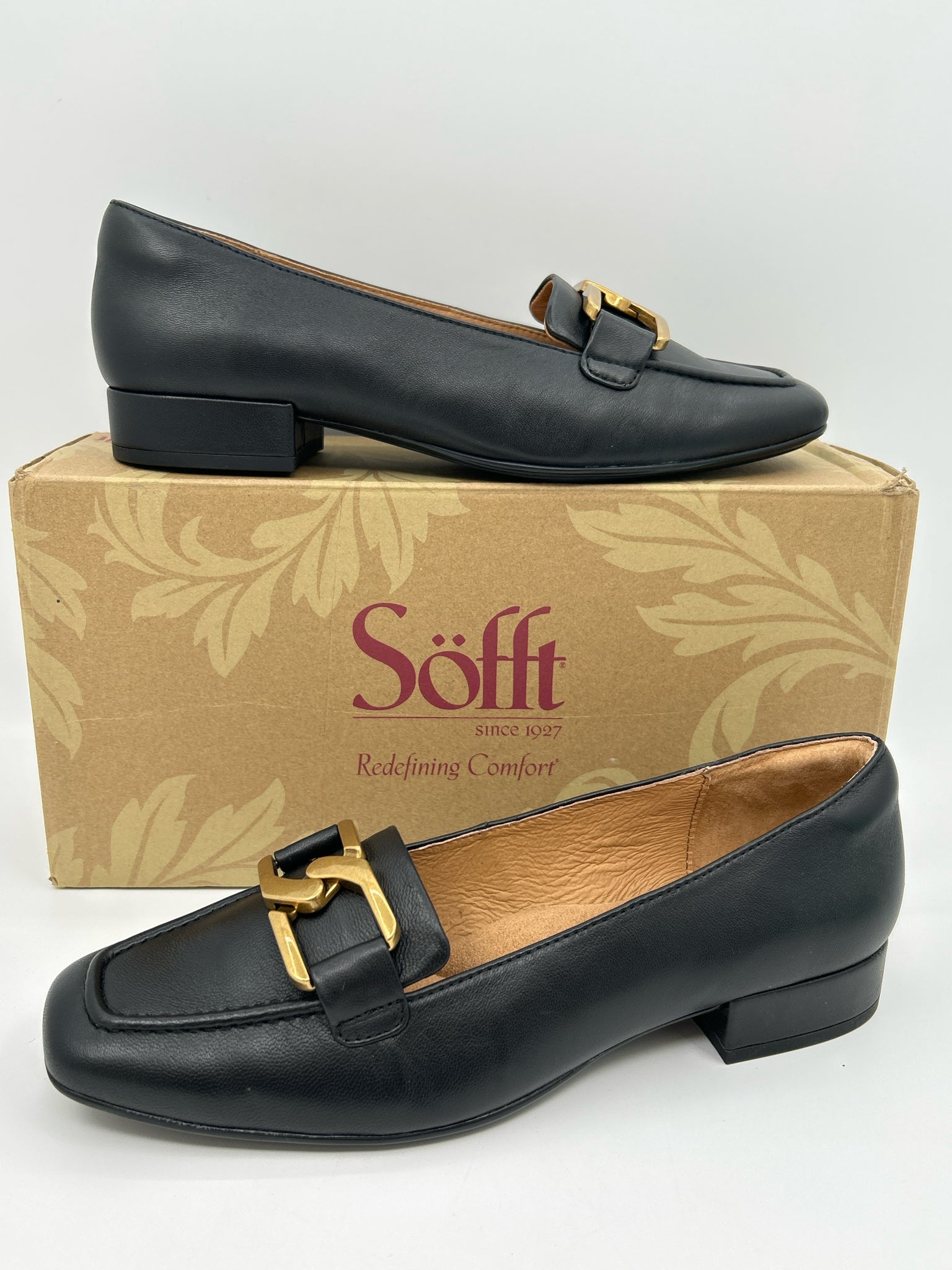 SOFFT Size 9M Black Women Loafer