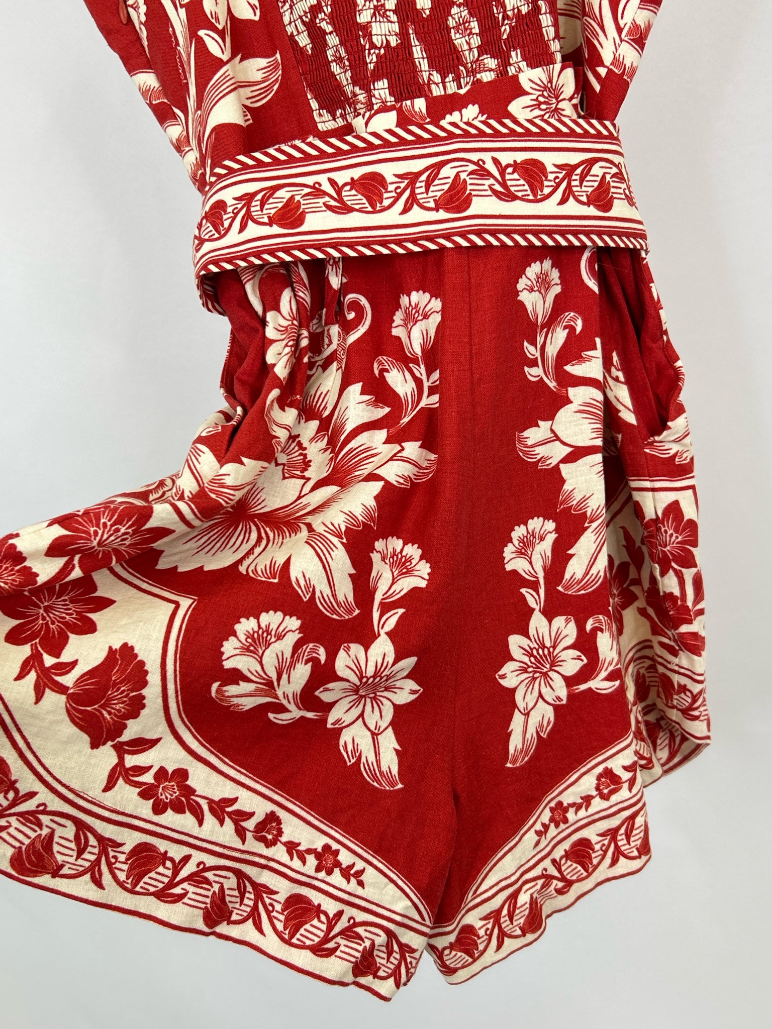 FARM RIO Size S Red Print Women Romper