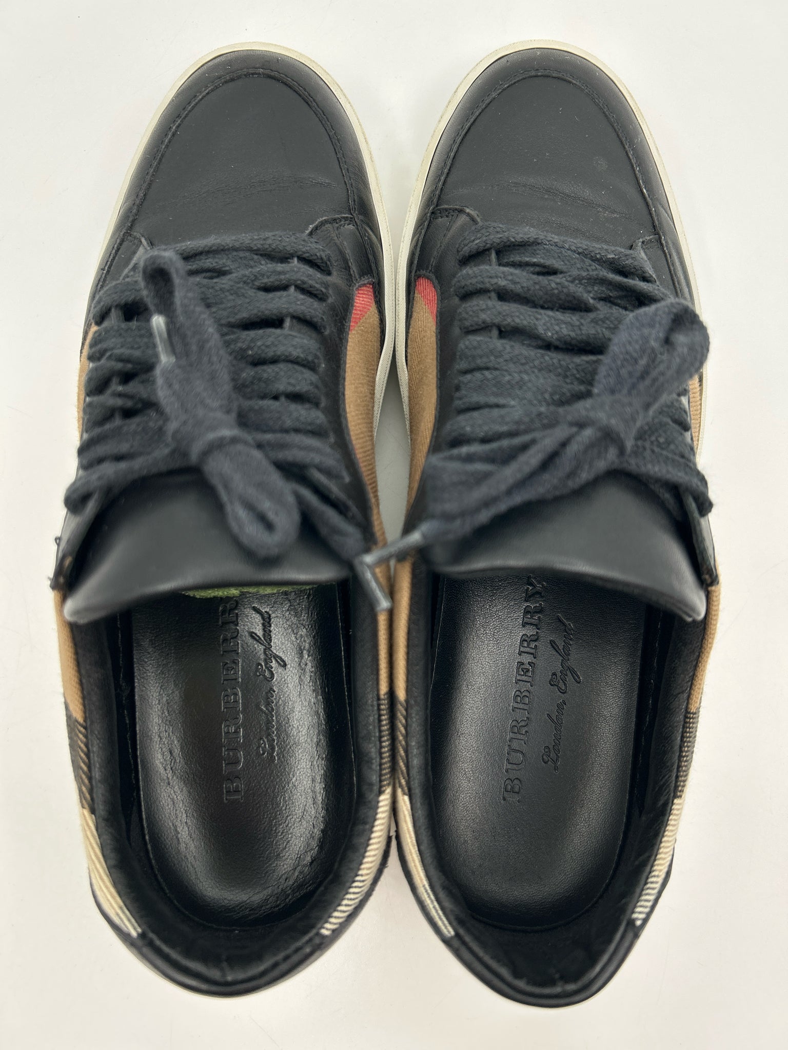 BURBERRY Size 38/8 Black Women Sneakers